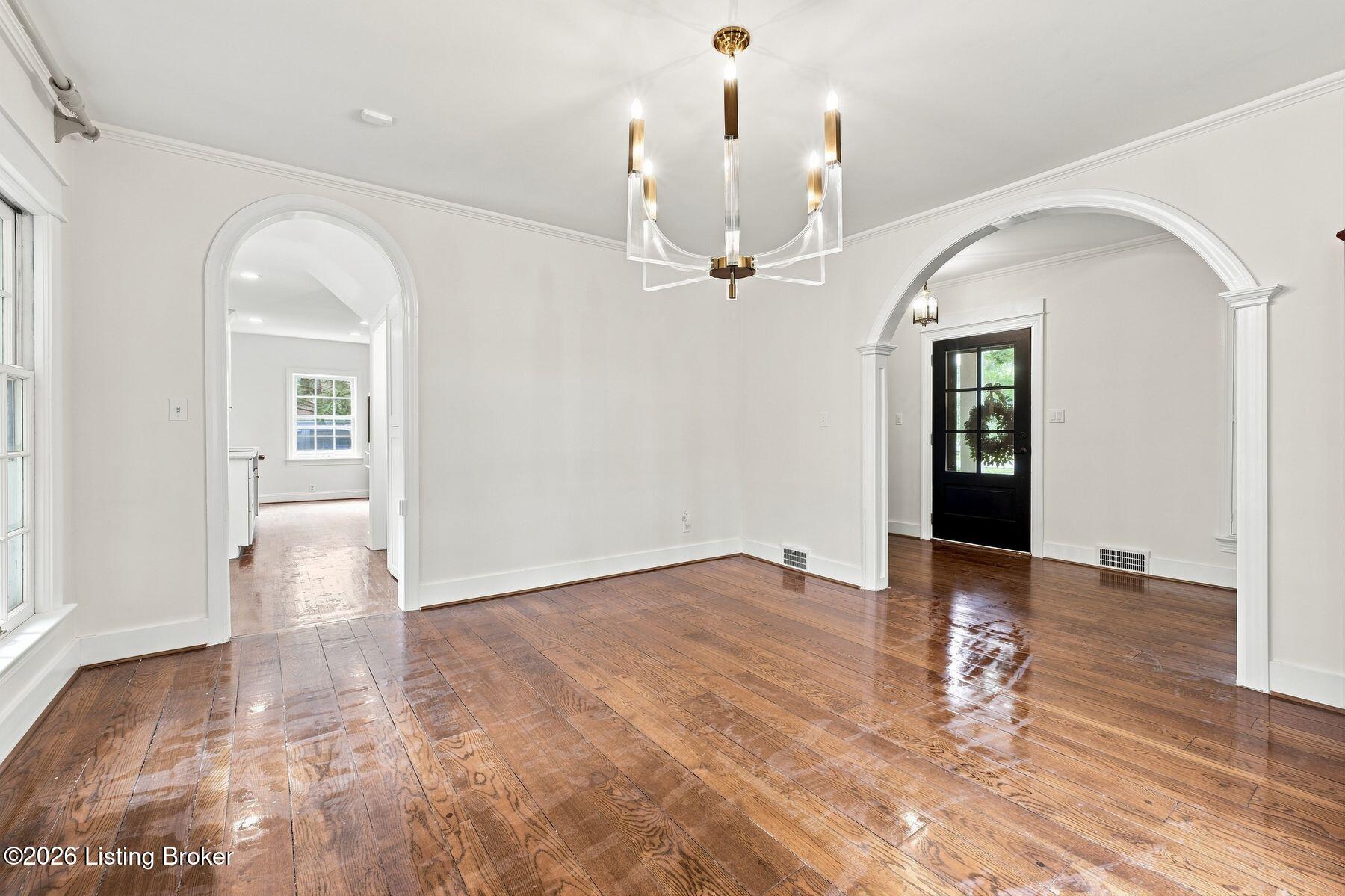 3946 Napanee Rd