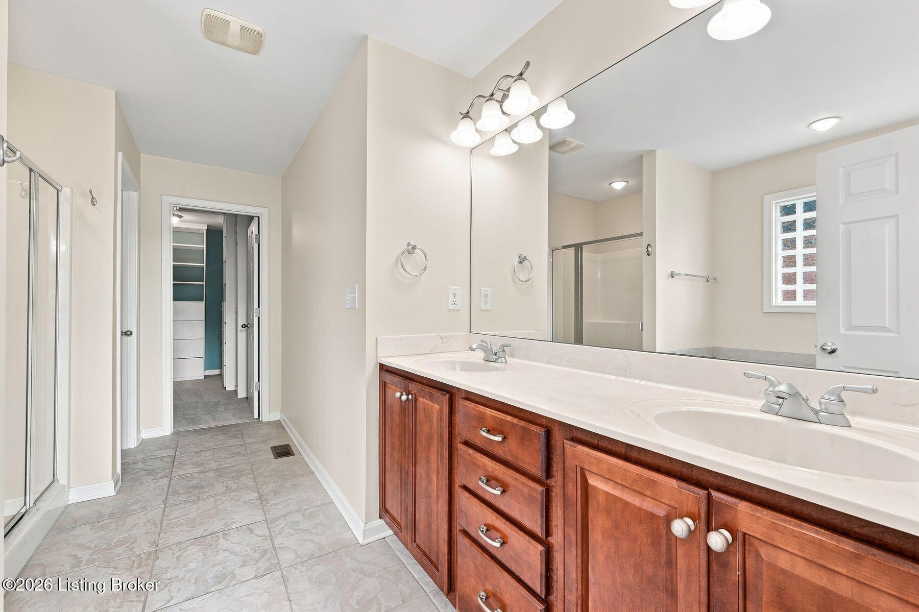 3308 Tucker Wood Ln