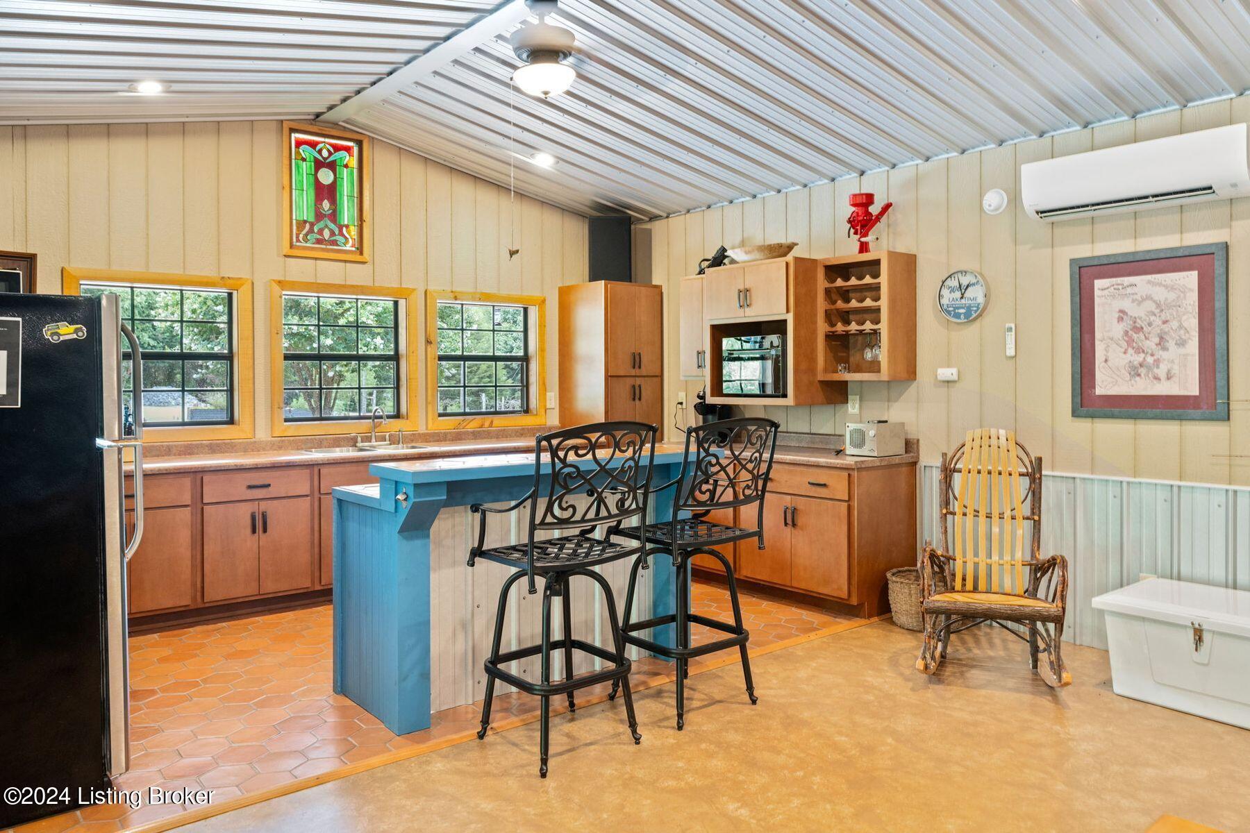 115 Rosalind Way