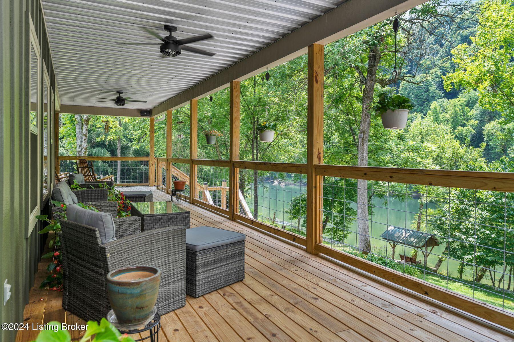 115 Rosalind Way