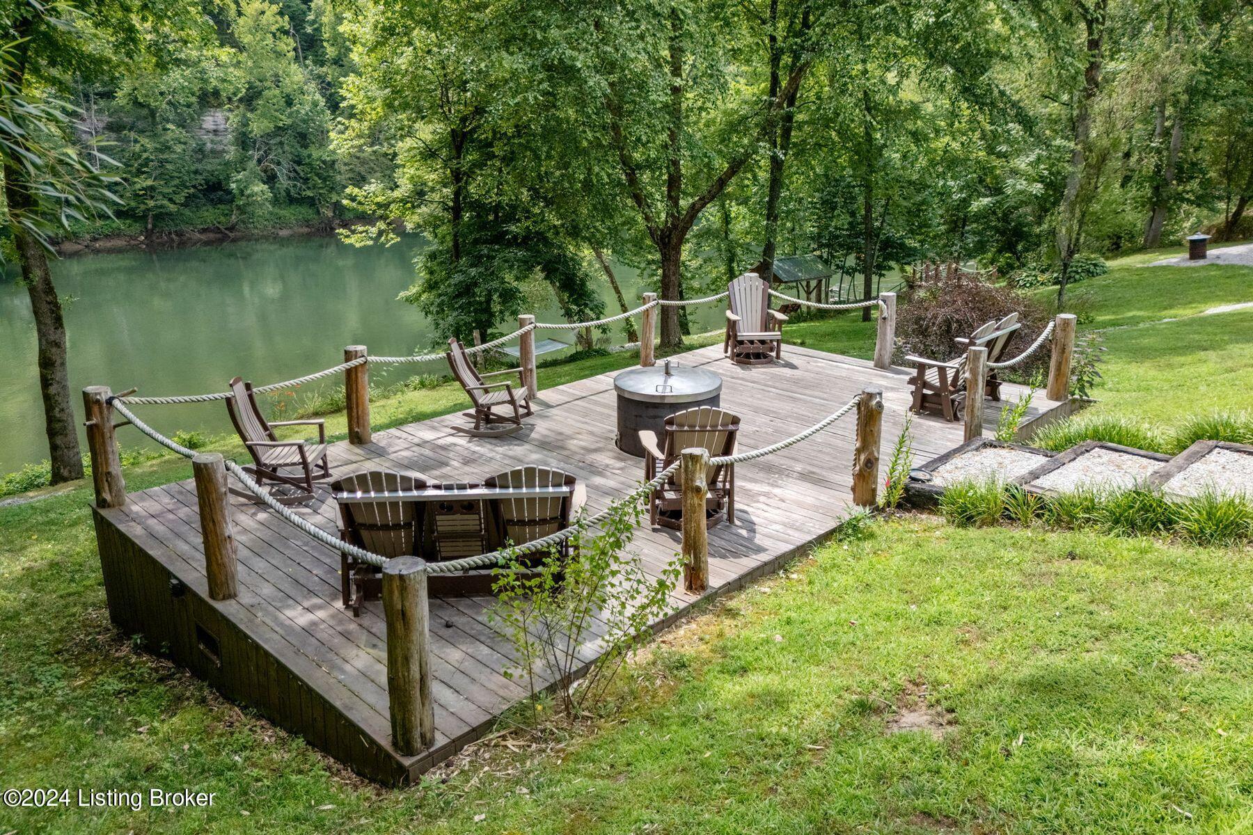 115 Rosalind Way