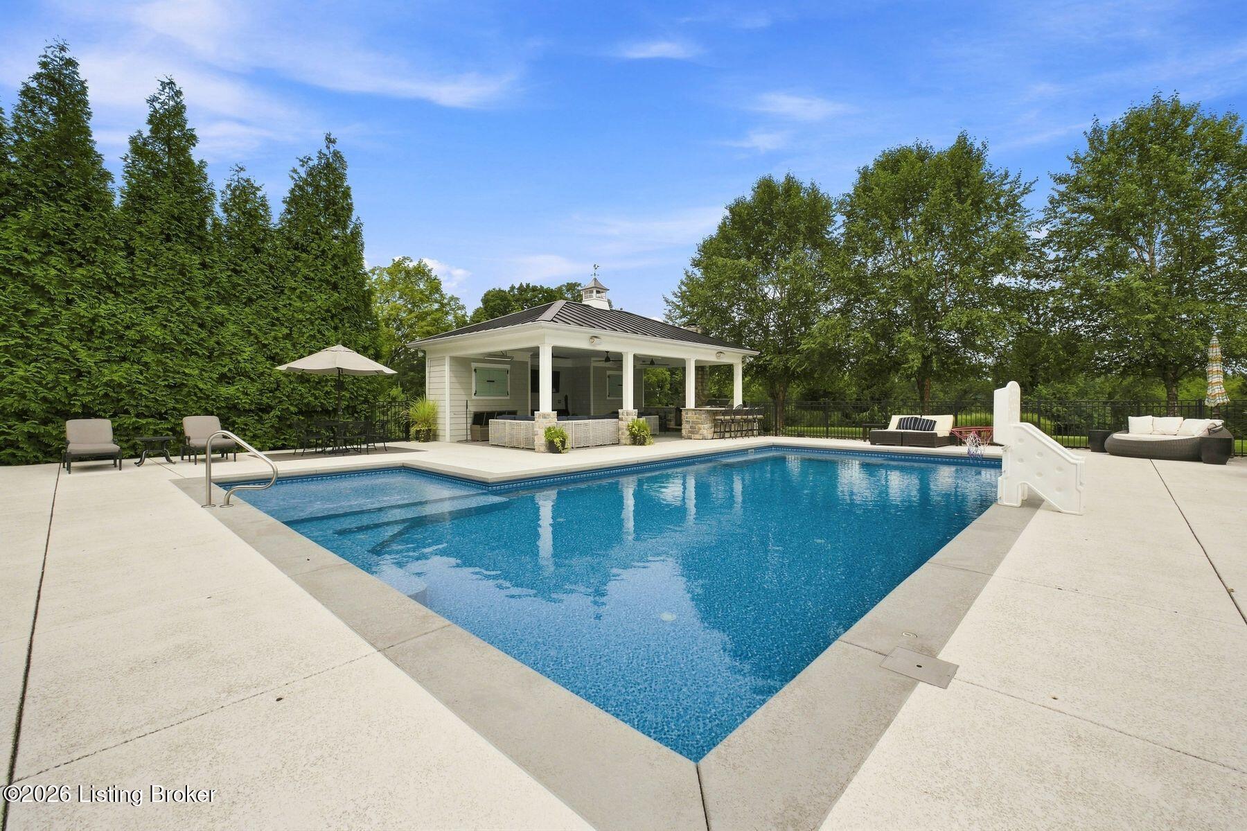 5716 Harrods Glen Dr