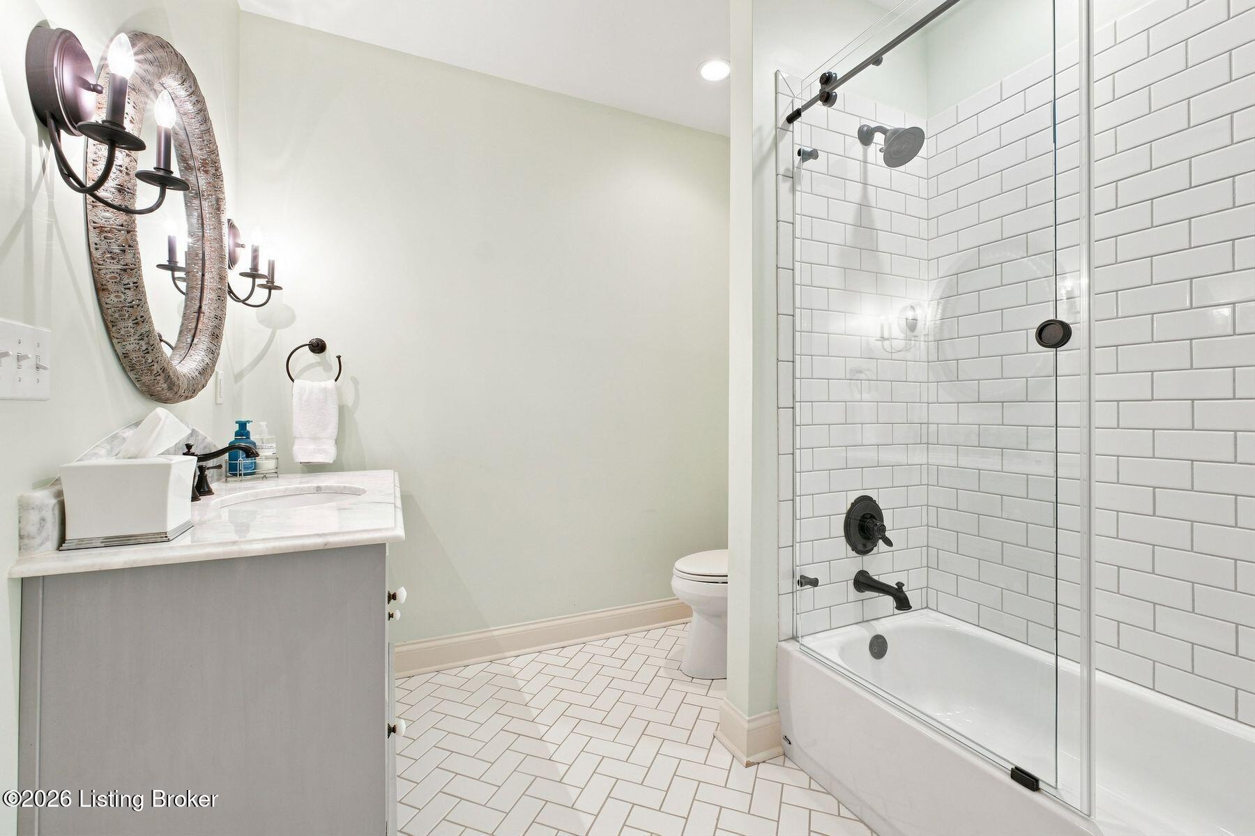 5716 Harrods Glen Dr