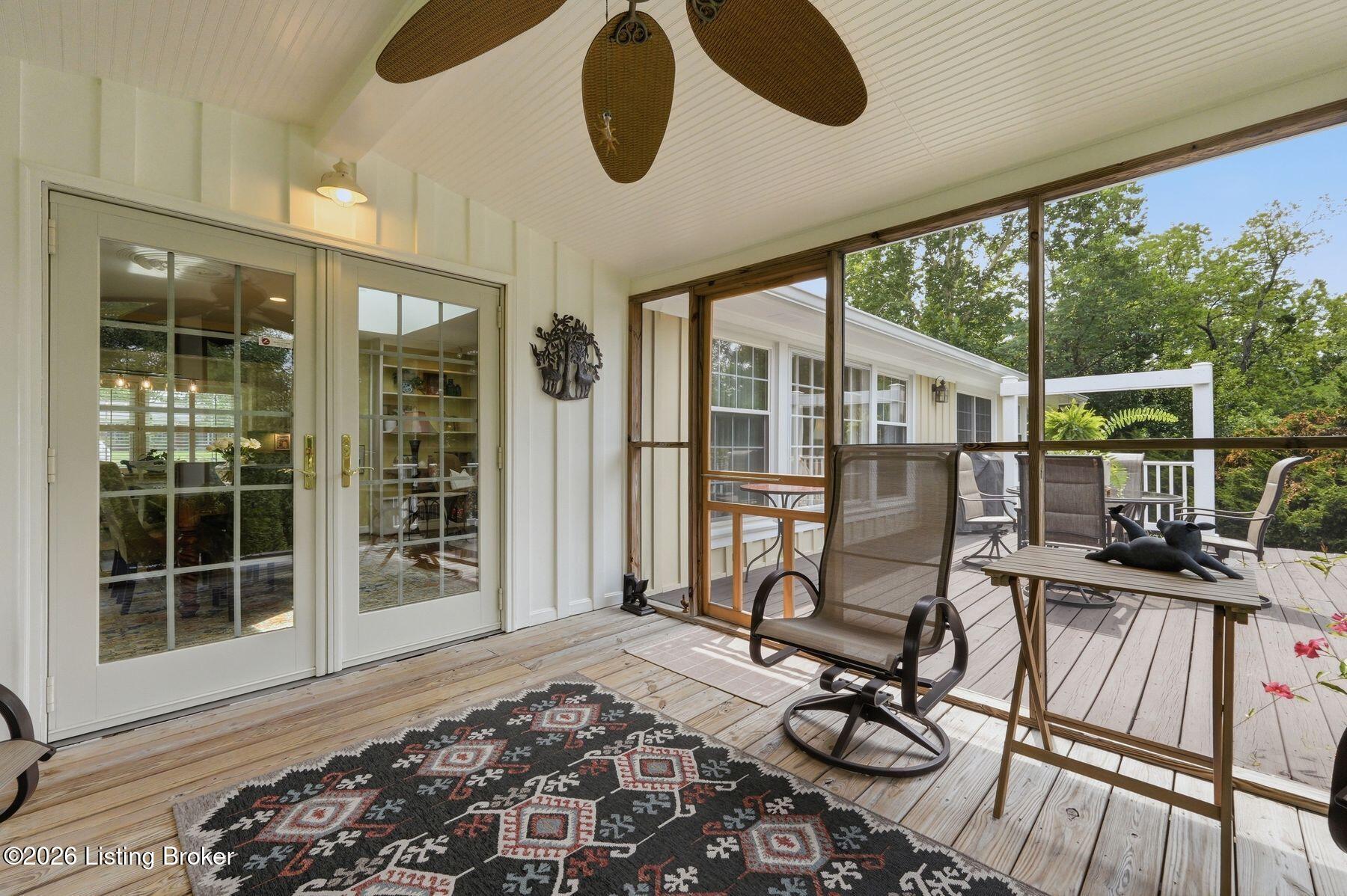 5105 Moccasin Ct