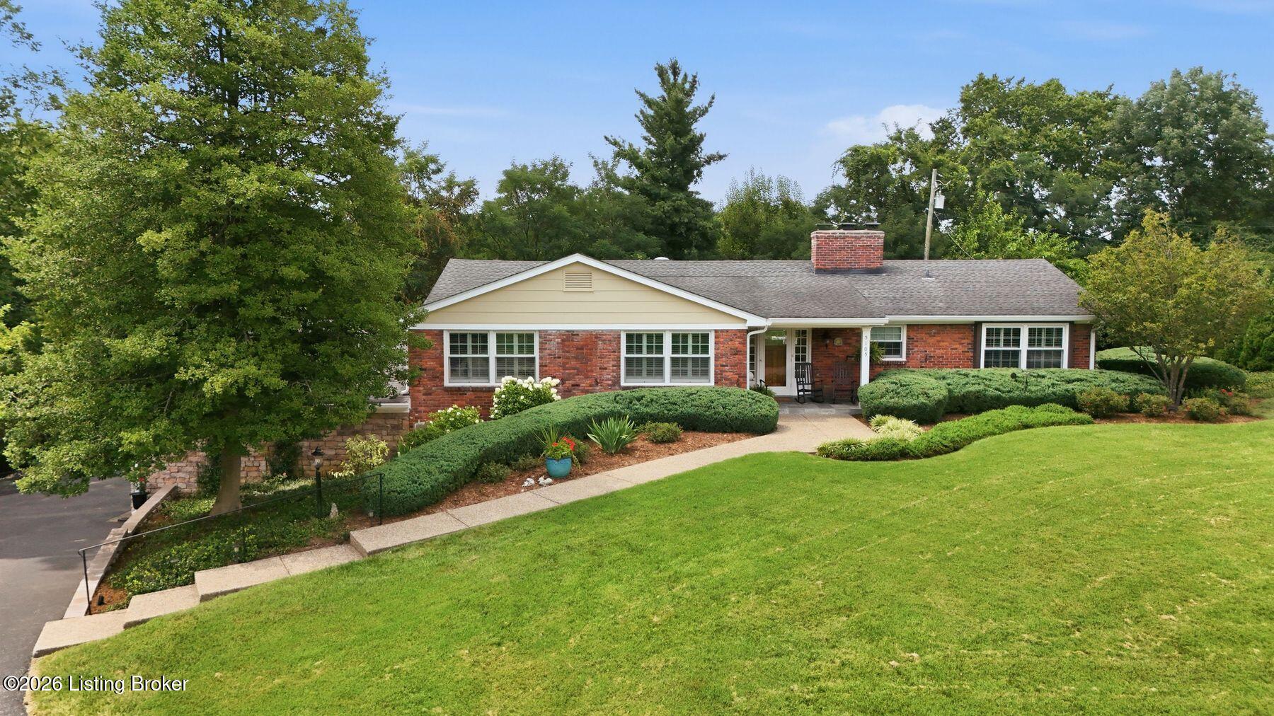 5105 Moccasin Ct