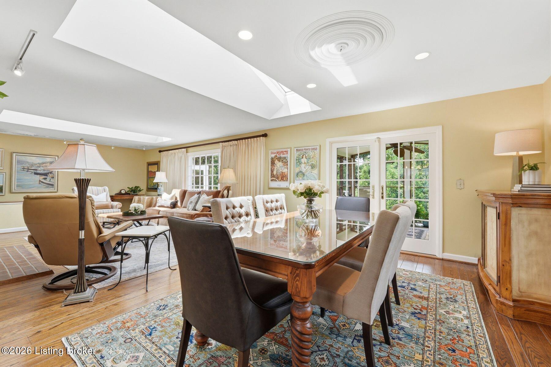 5105 Moccasin Ct
