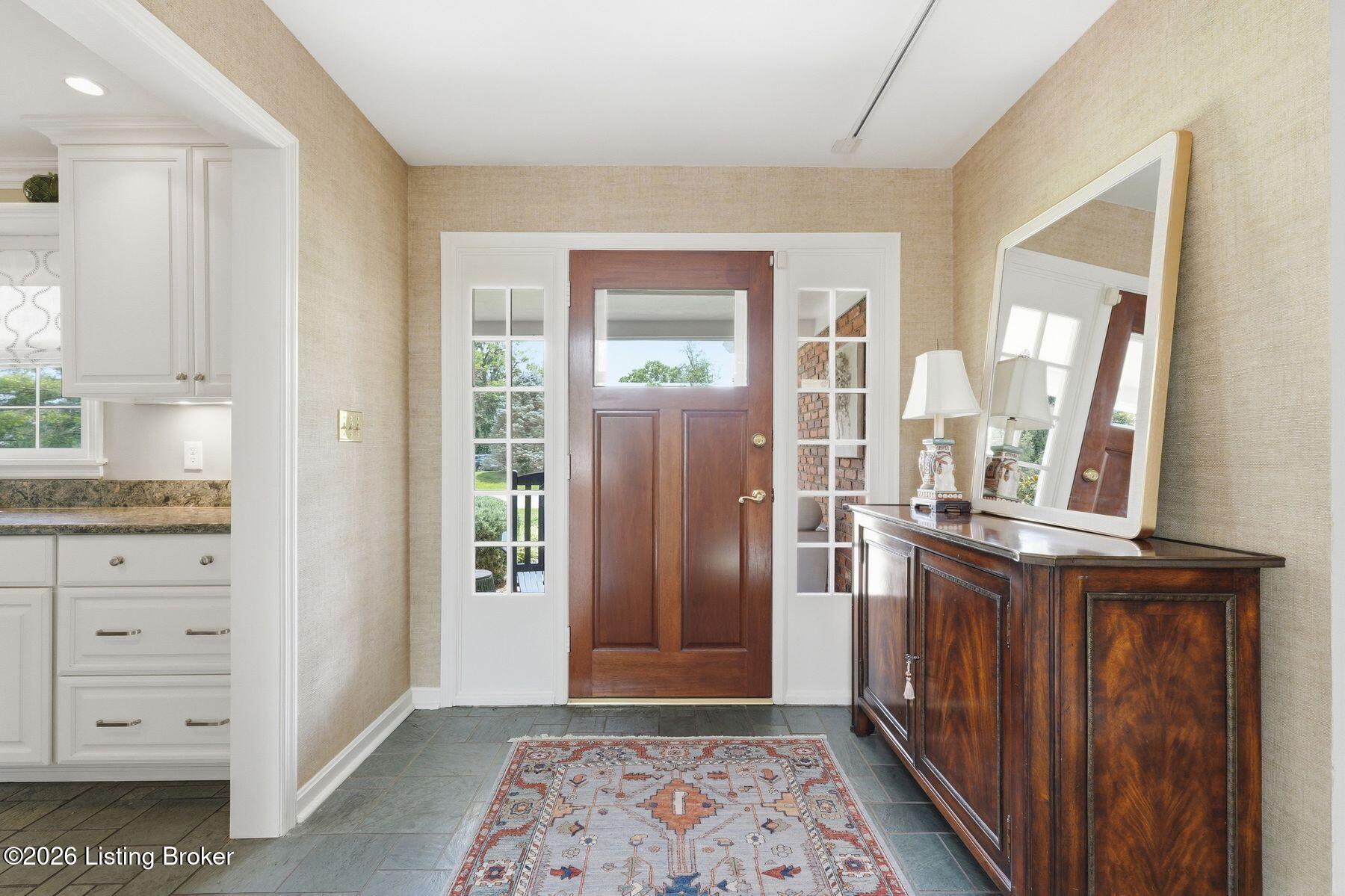 5105 Moccasin Ct