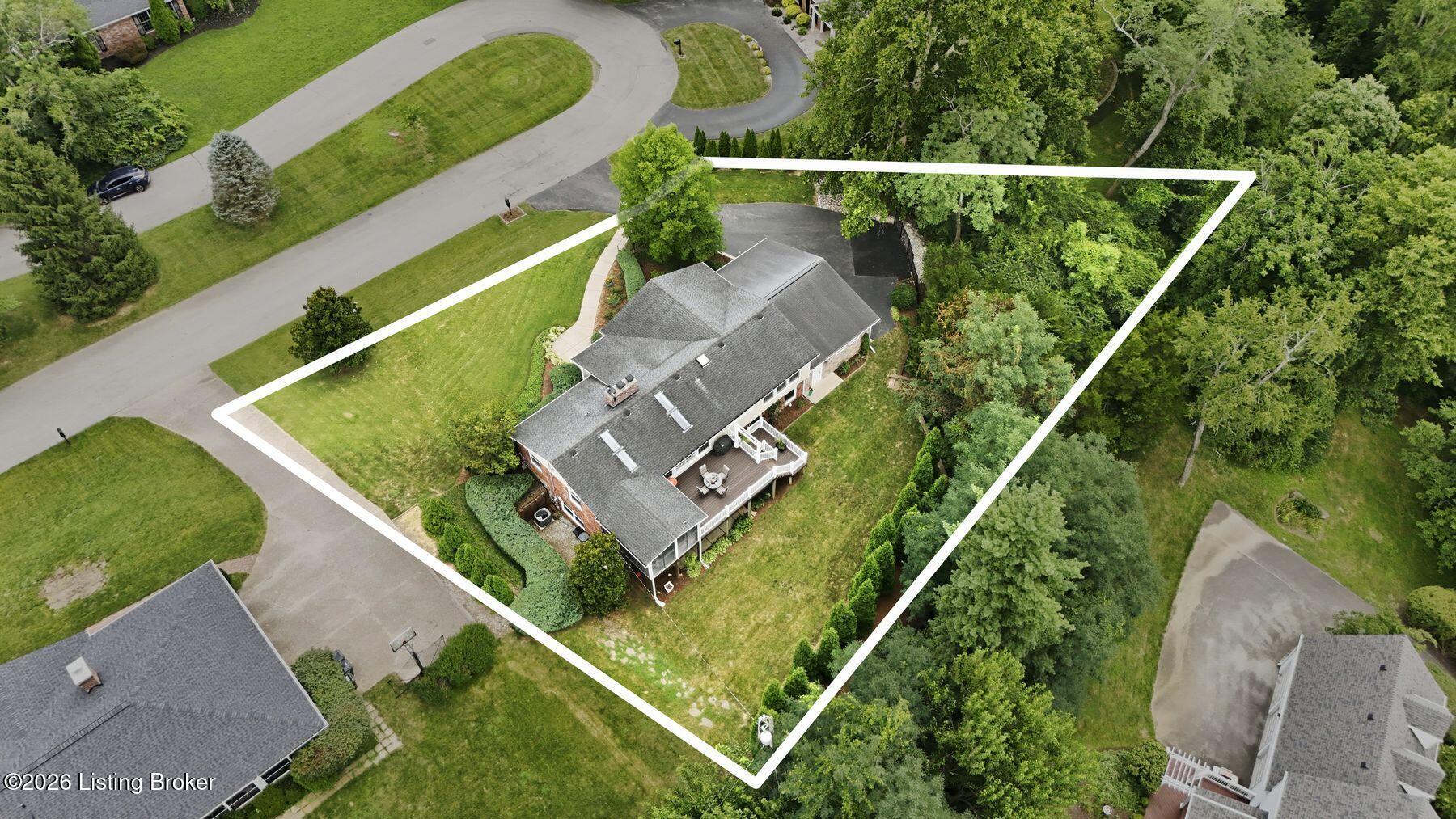 5105 Moccasin Ct