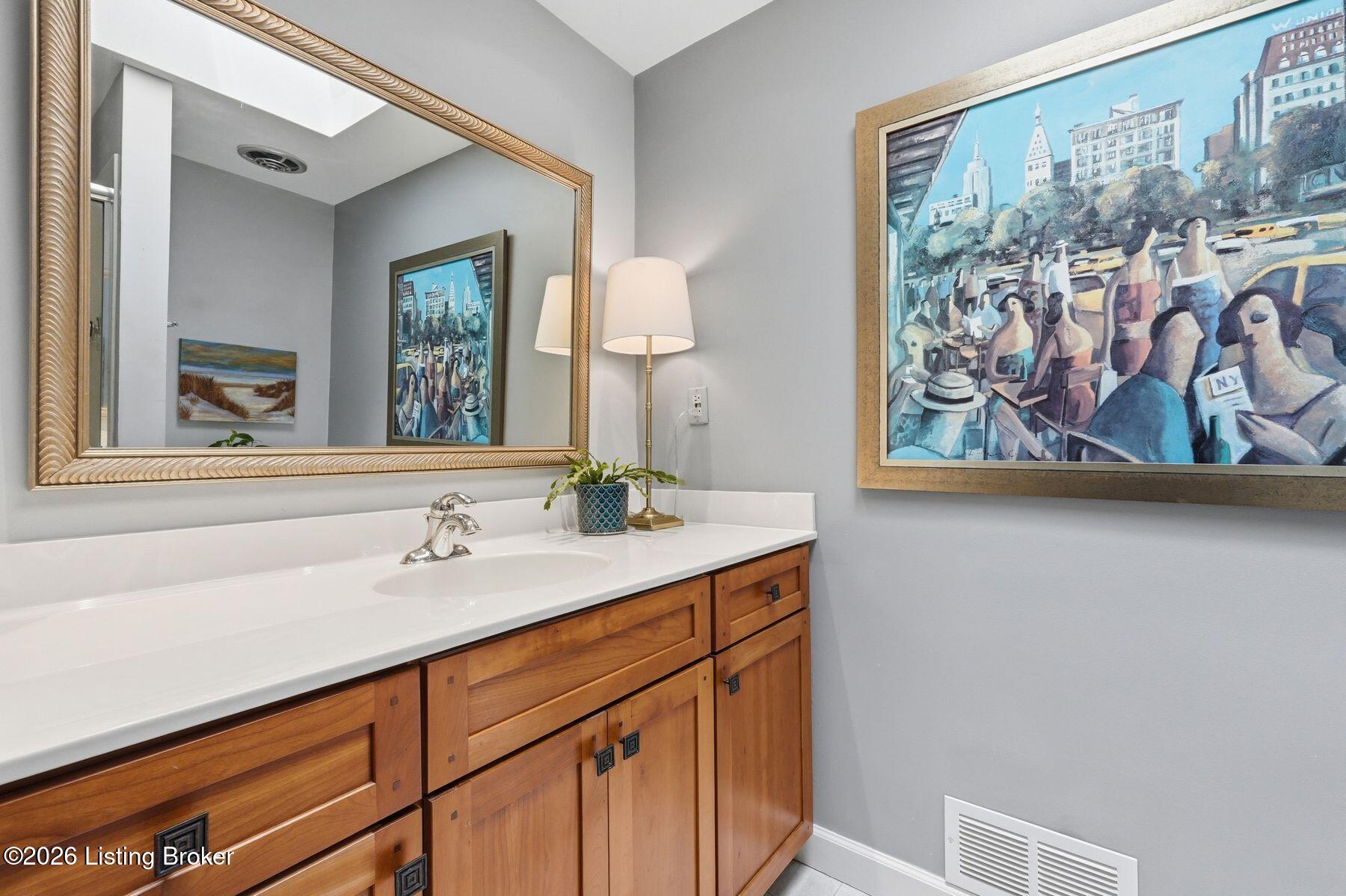 5105 Moccasin Ct