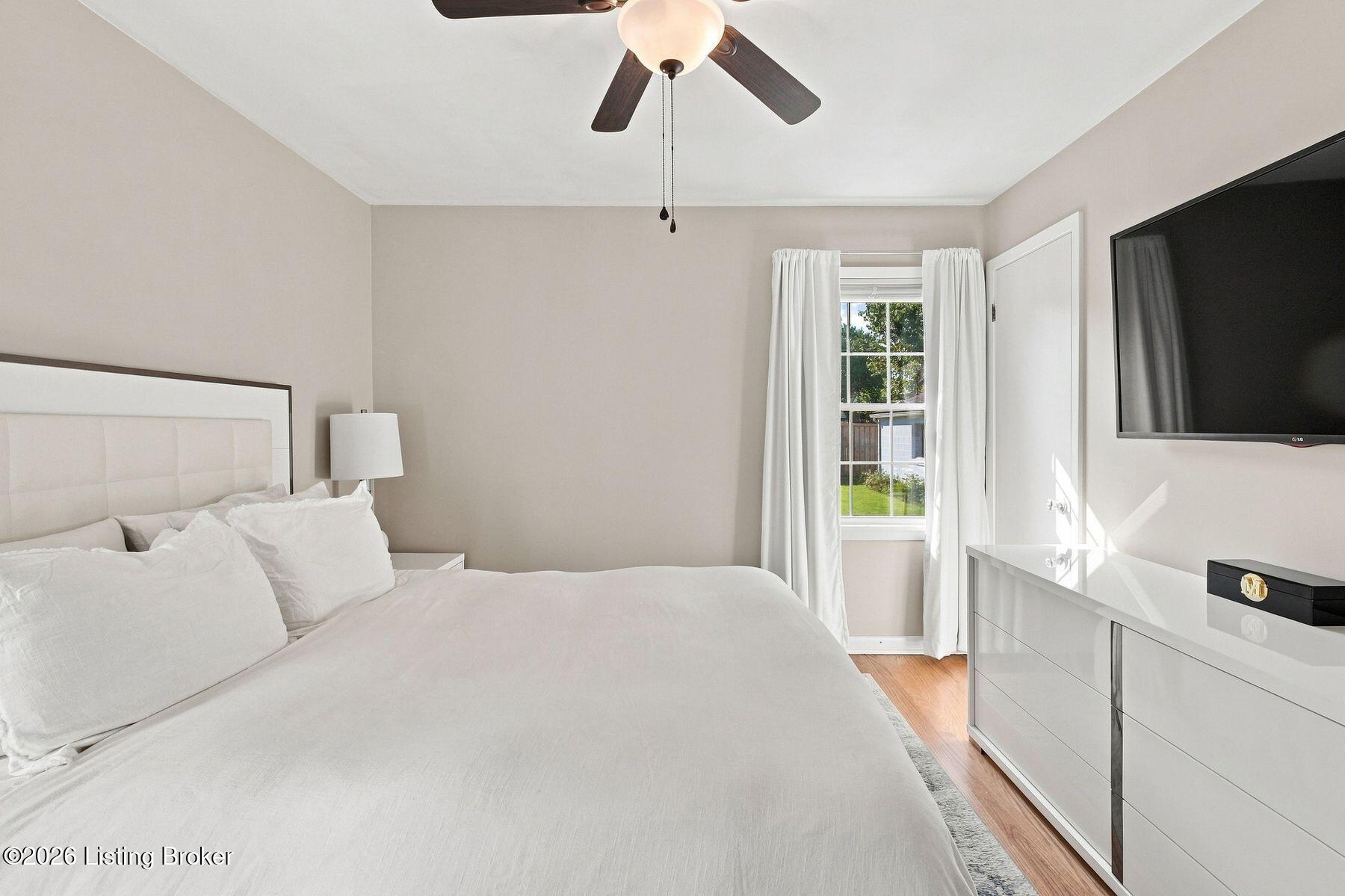 2906 Thistlewood Dr