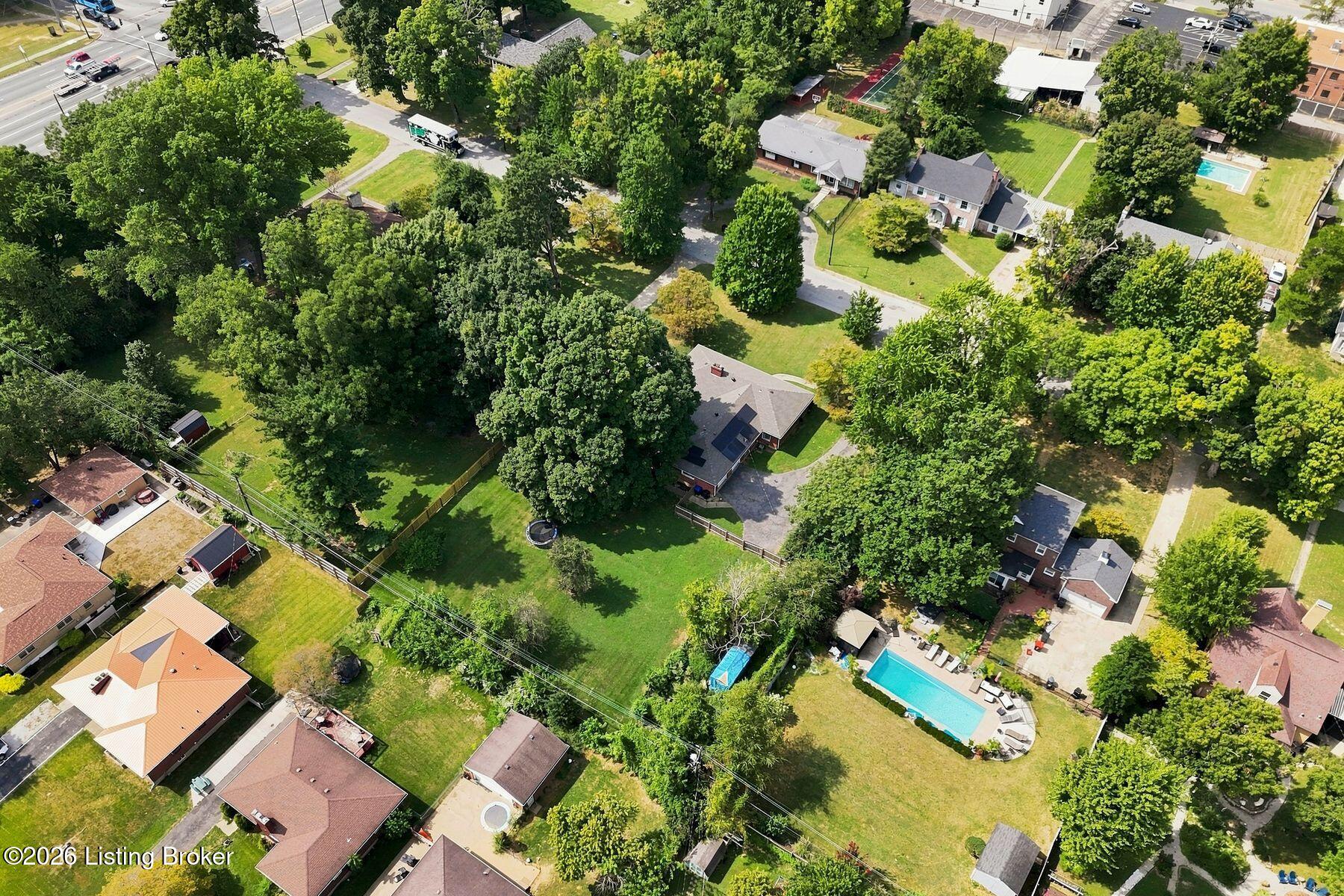 2208 Bashford Manor Ln