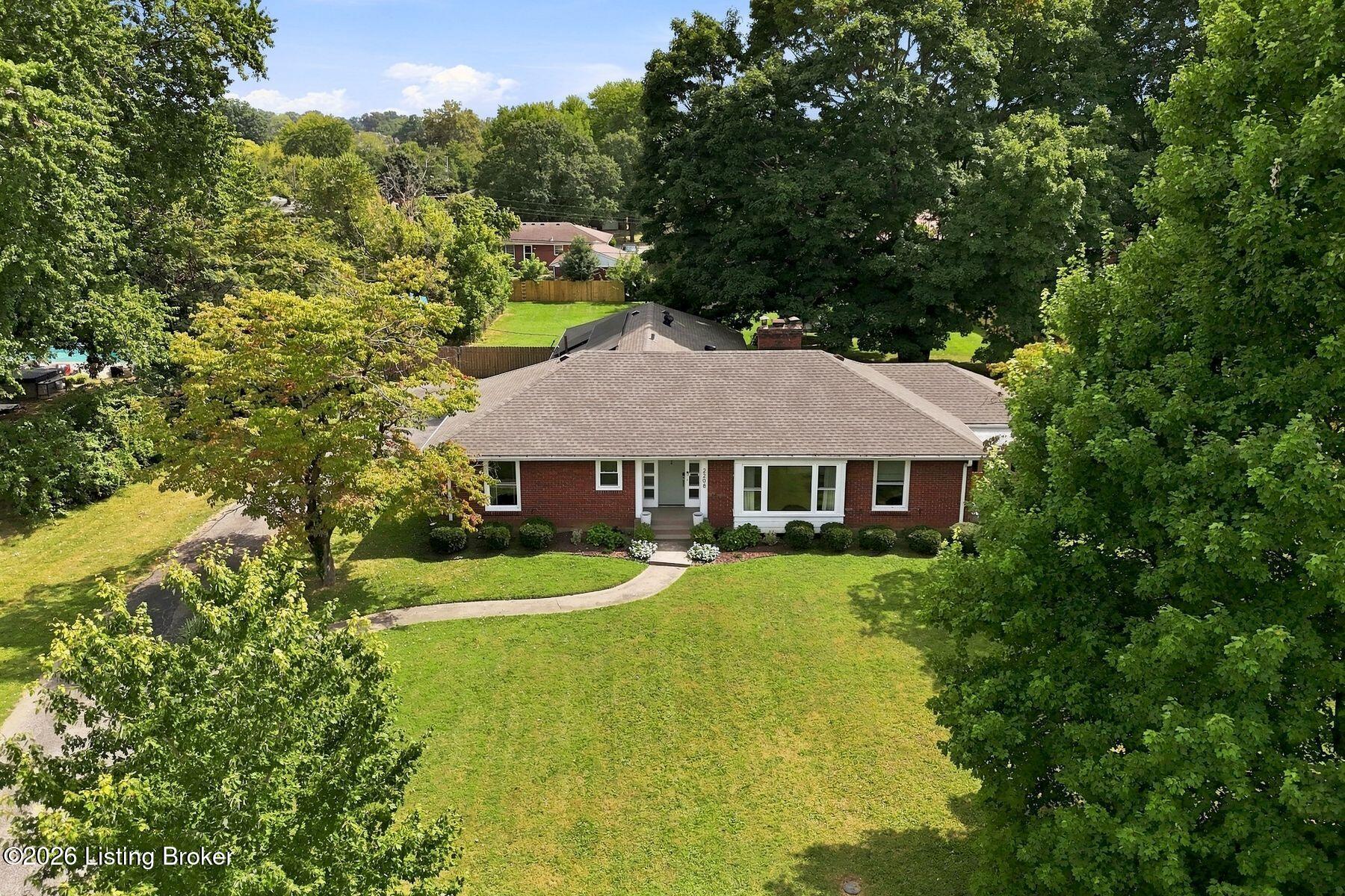 2208 Bashford Manor Ln