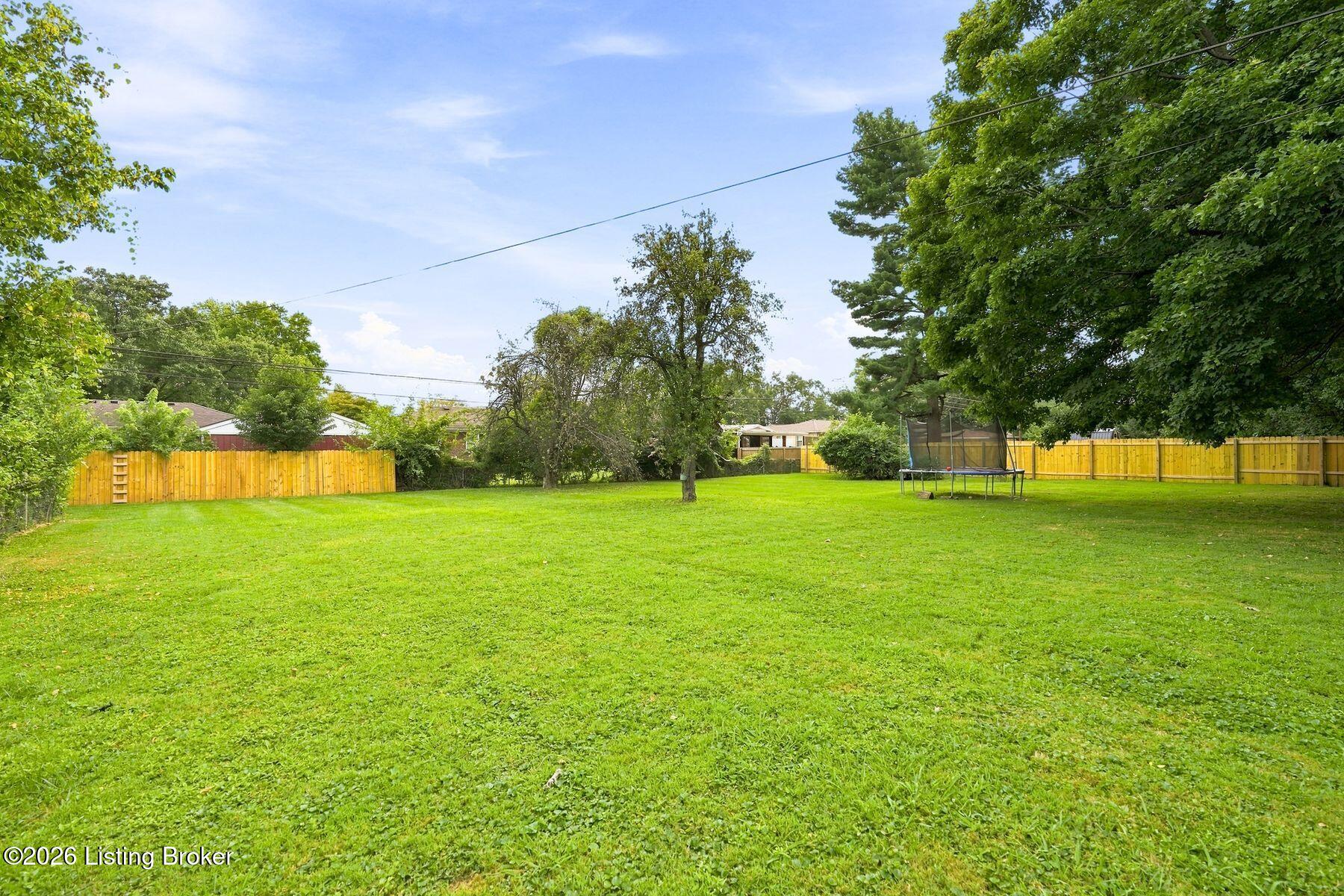 2208 Bashford Manor Ln