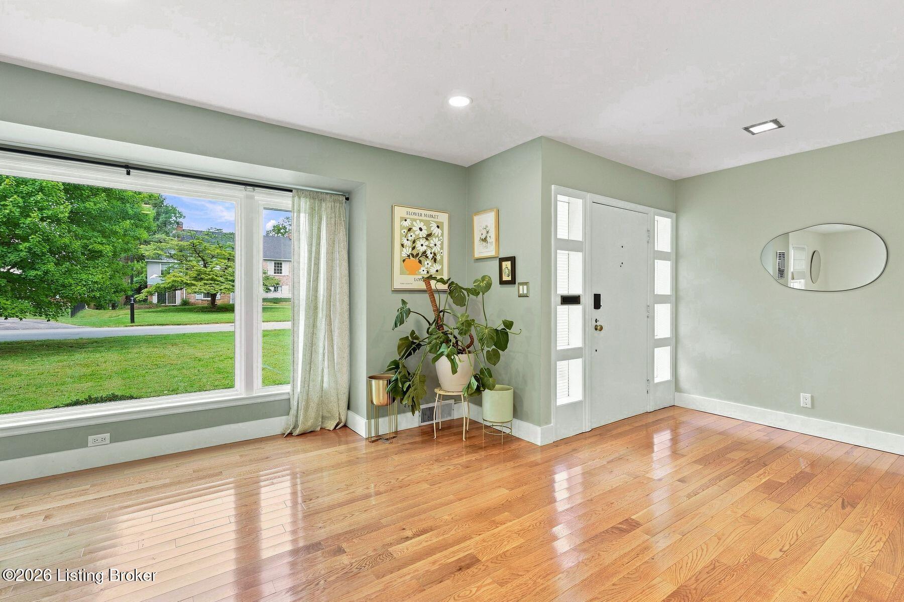 2208 Bashford Manor Ln