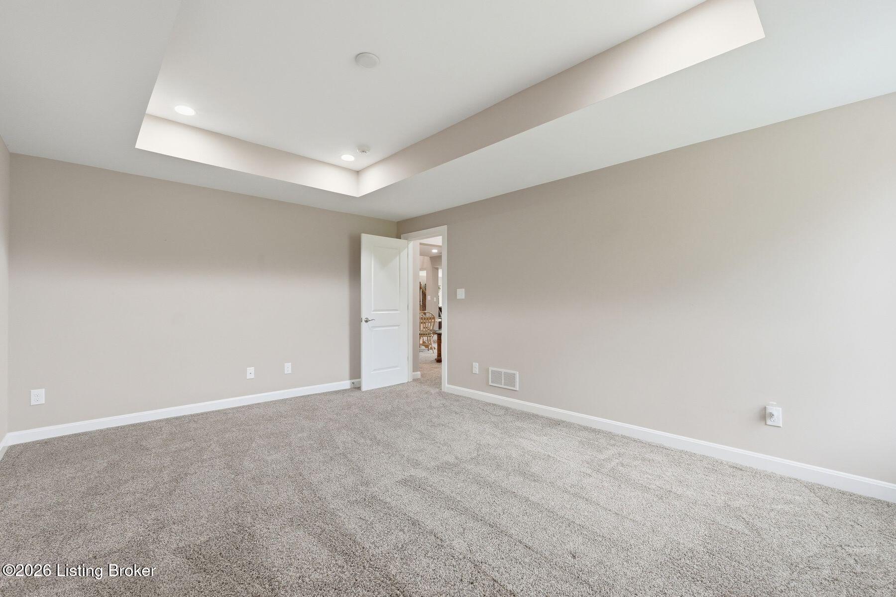 17000 Isabella View Pl