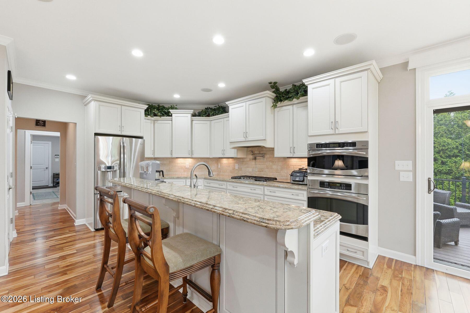 17000 Isabella View Pl