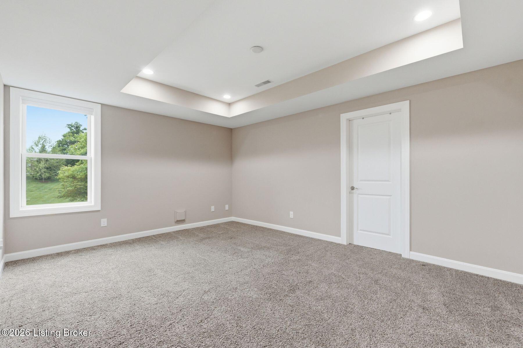 17000 Isabella View Pl