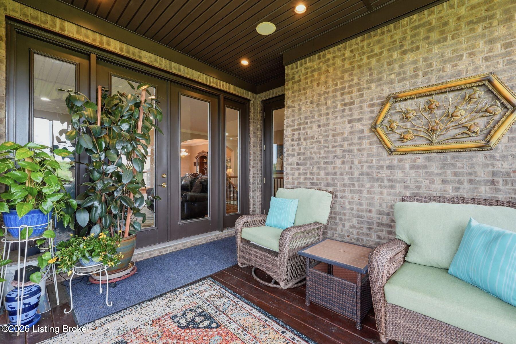 17000 Isabella View Pl
