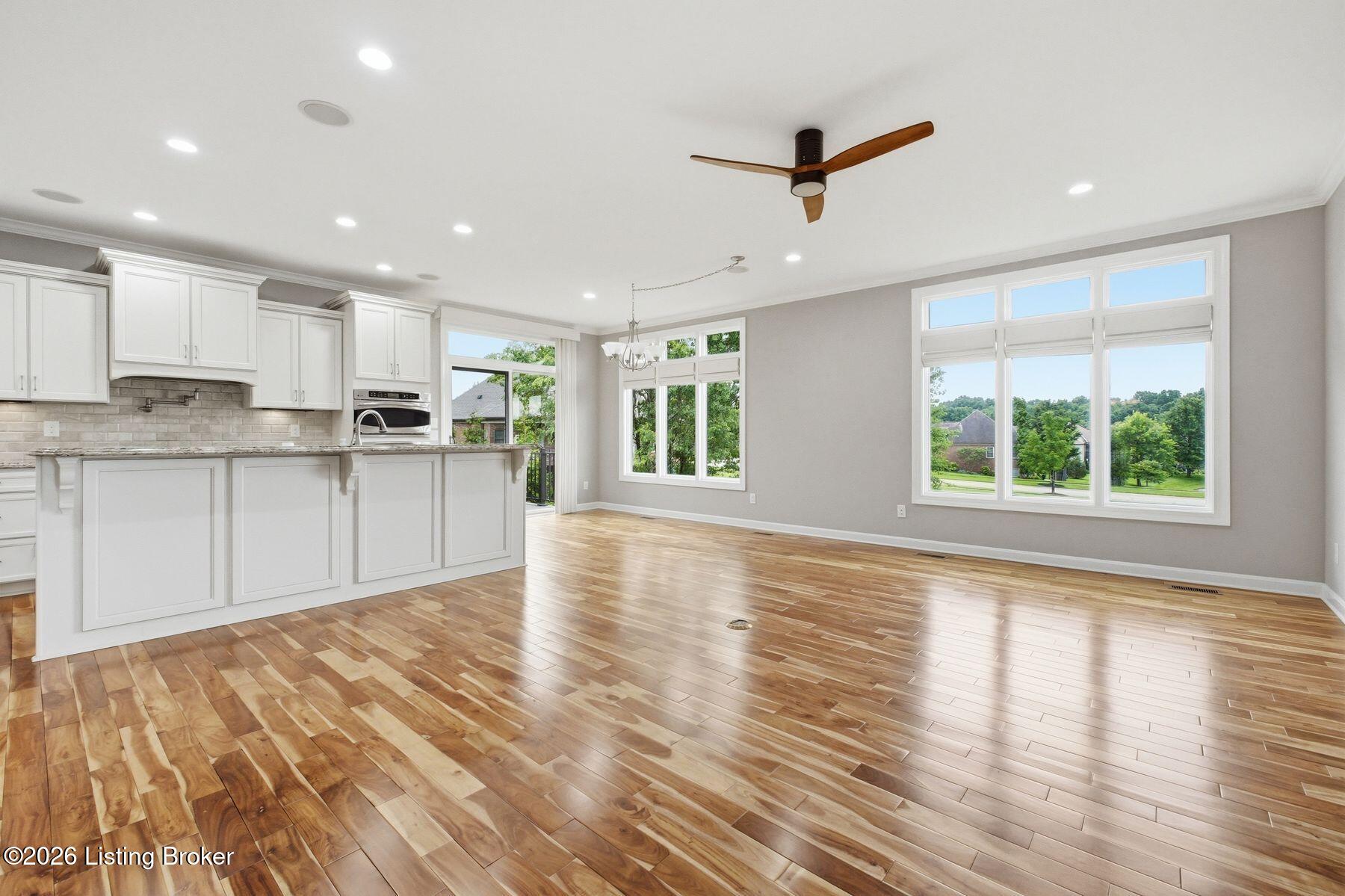 17000 Isabella View Pl