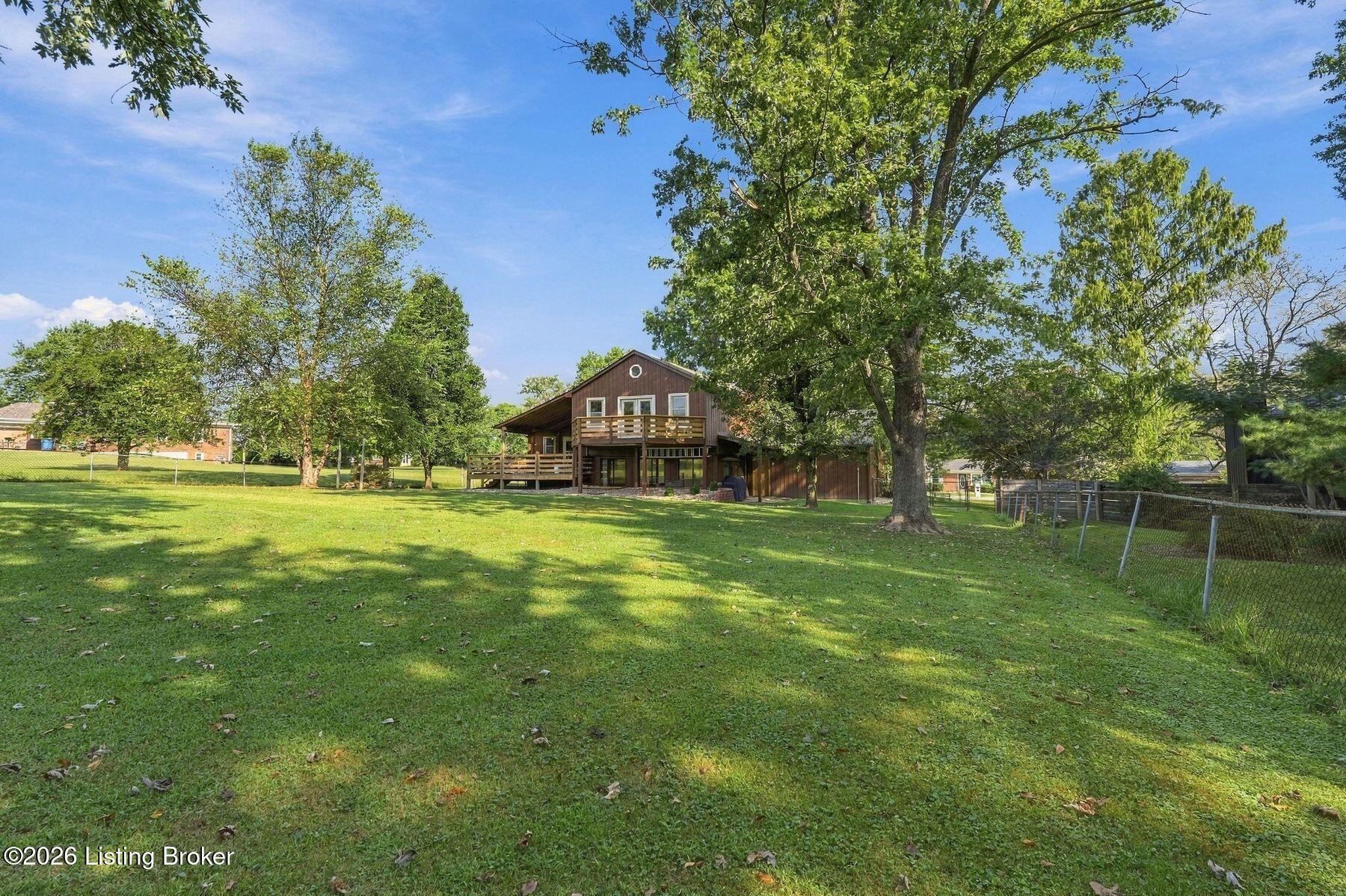 5806 Renada Dr