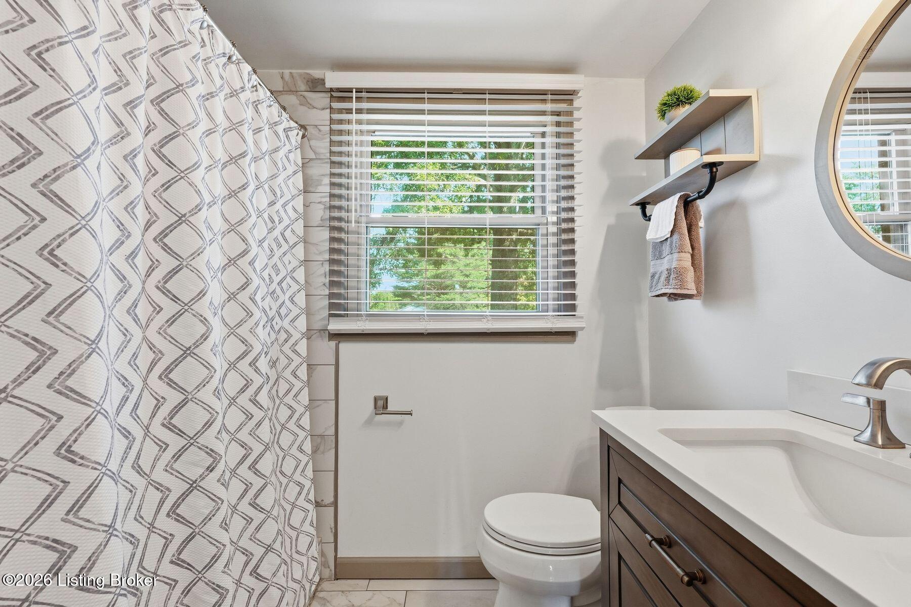 5806 Renada Dr