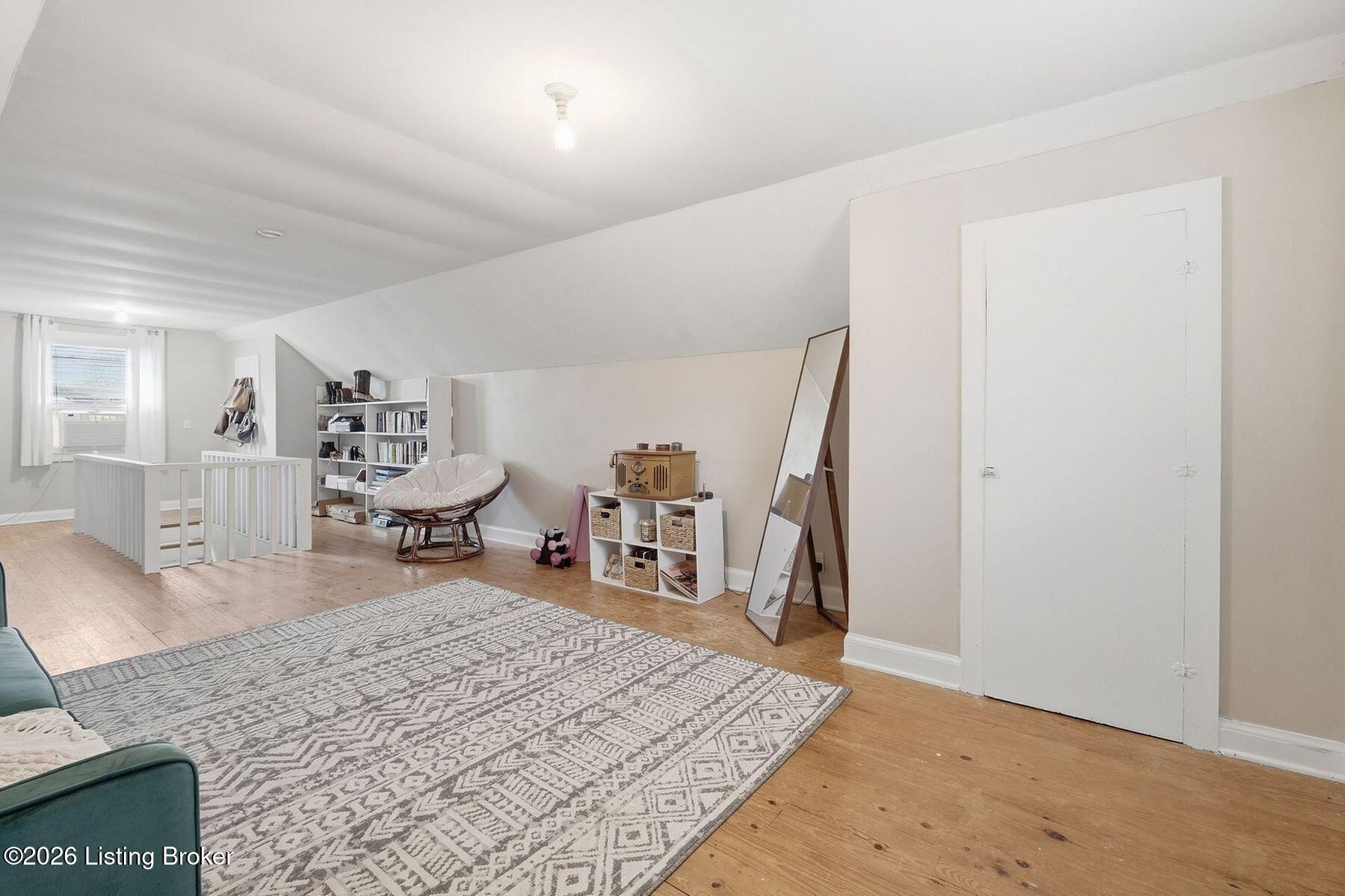 107 Beechwood Ave