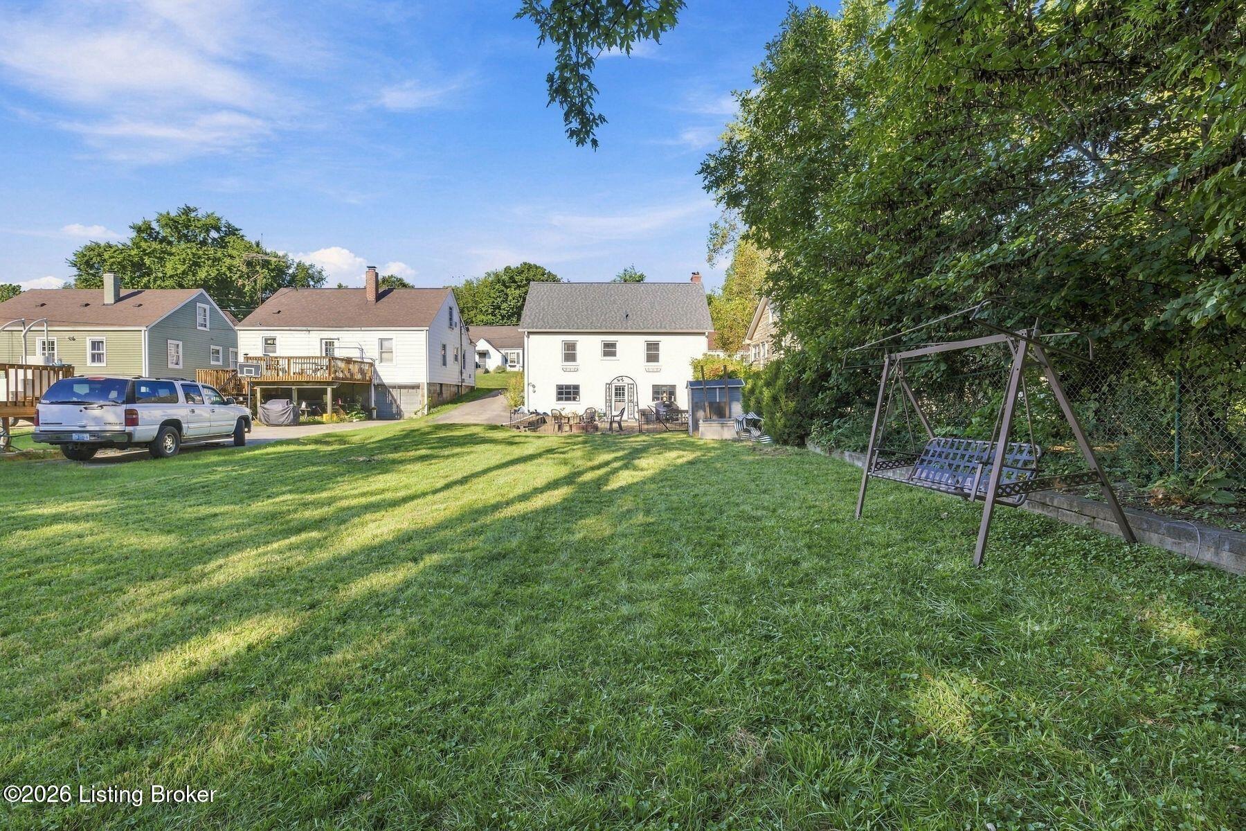 107 Beechwood Ave