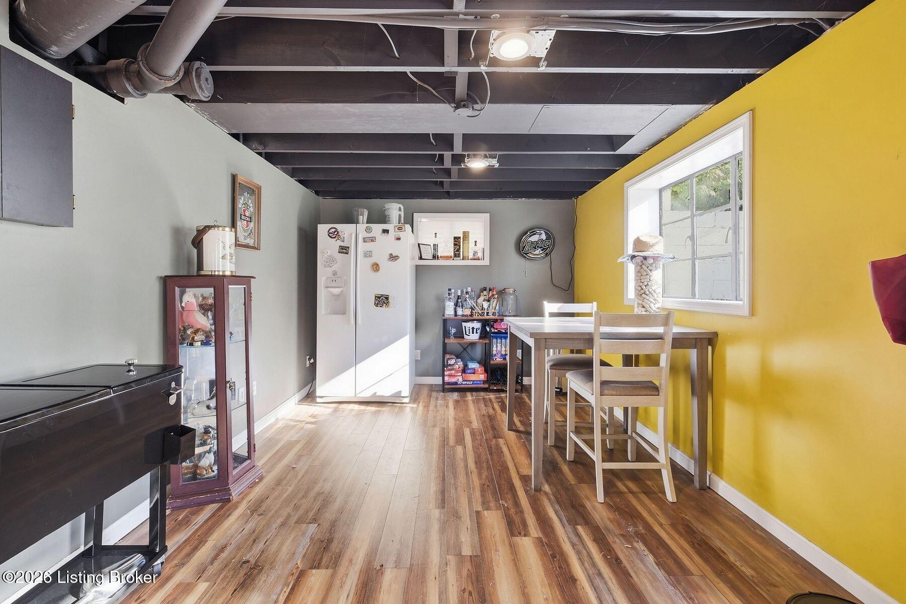 107 Beechwood Ave