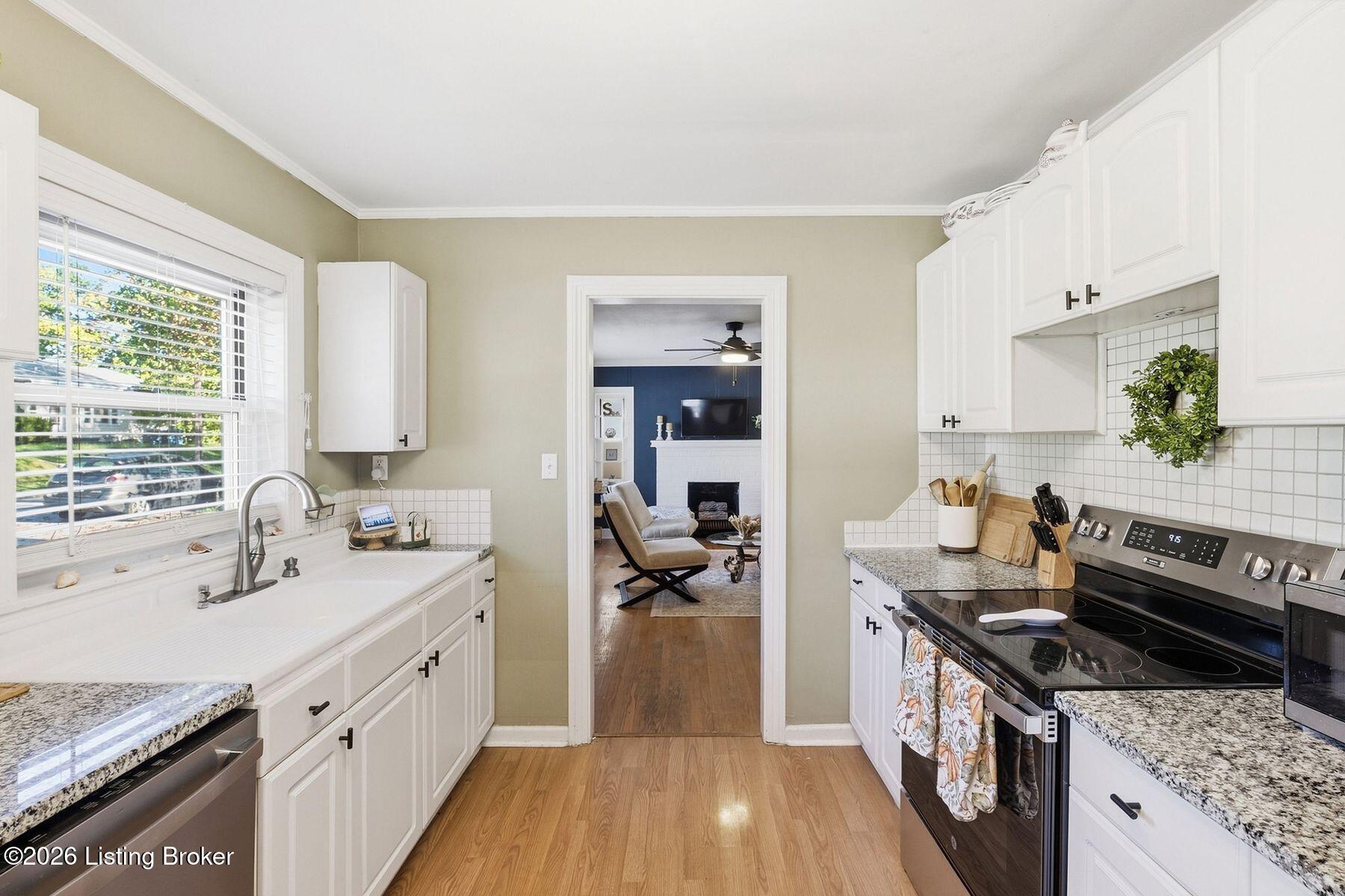 107 Beechwood Ave