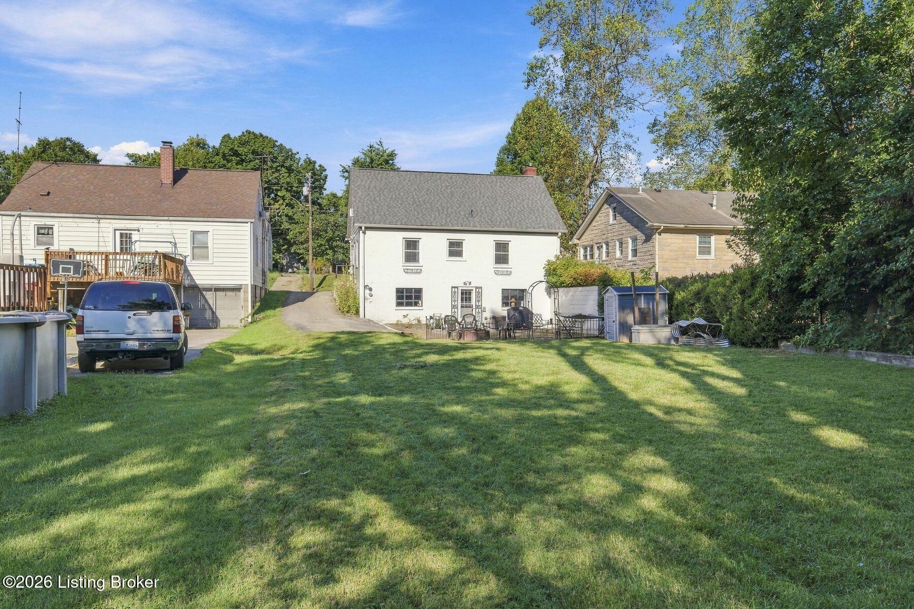 107 Beechwood Ave