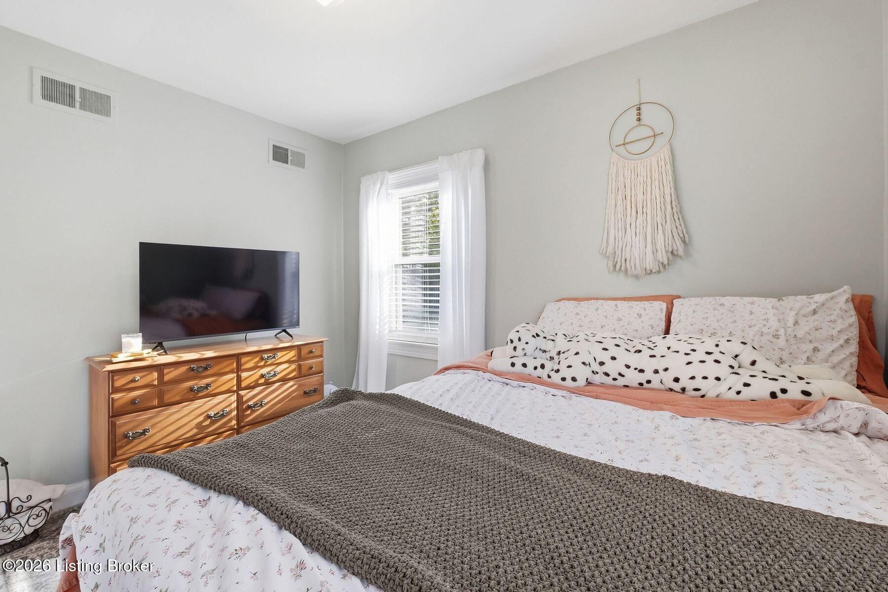 107 Beechwood Ave