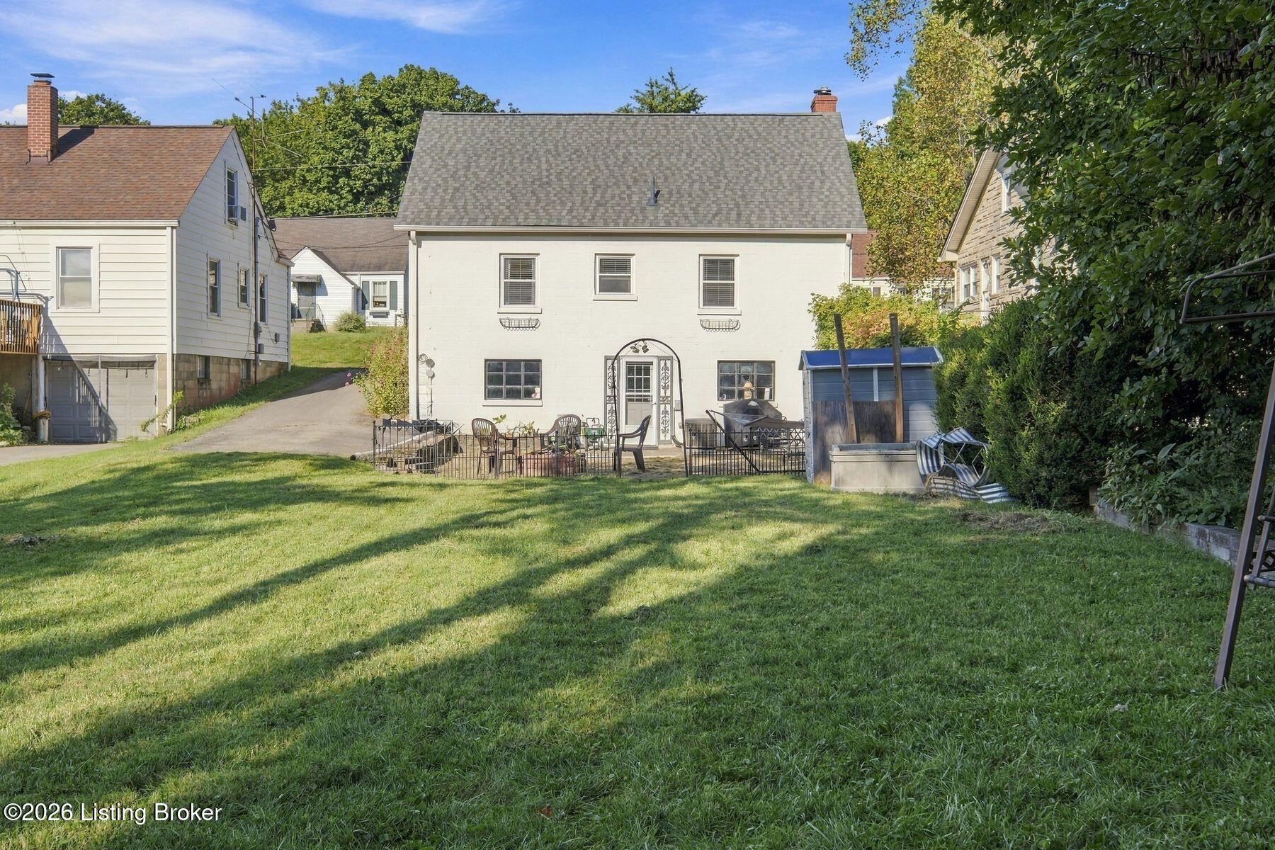 107 Beechwood Ave