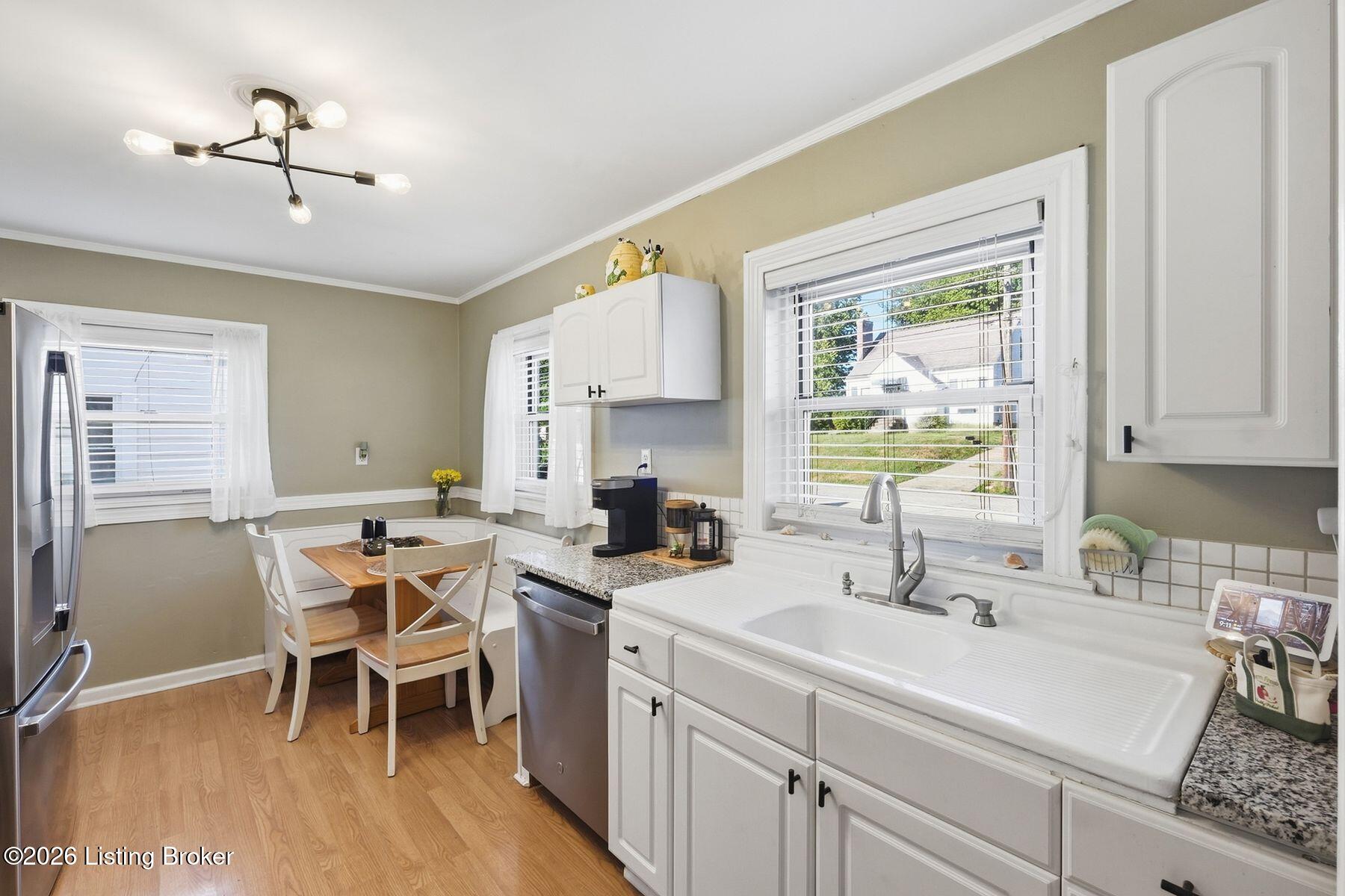 107 Beechwood Ave