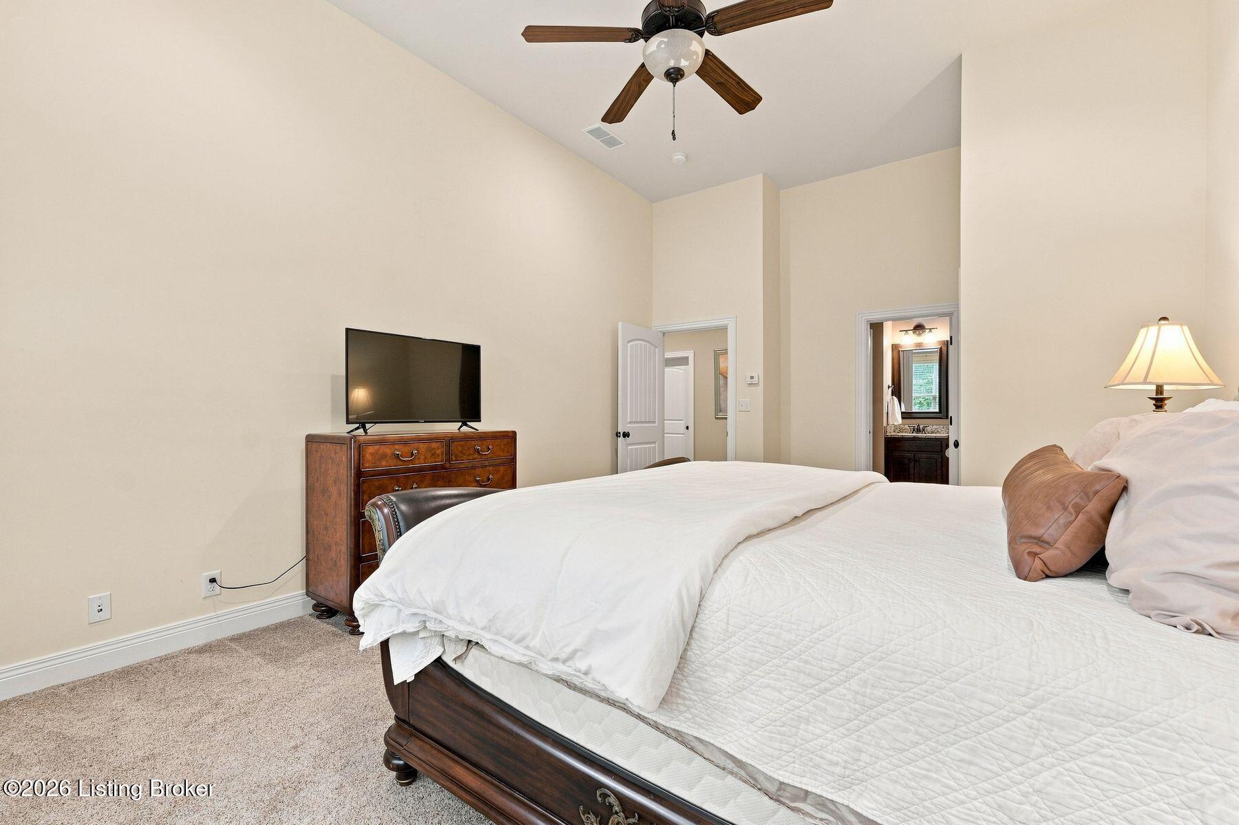 7518 Beechspring Farm Blvd