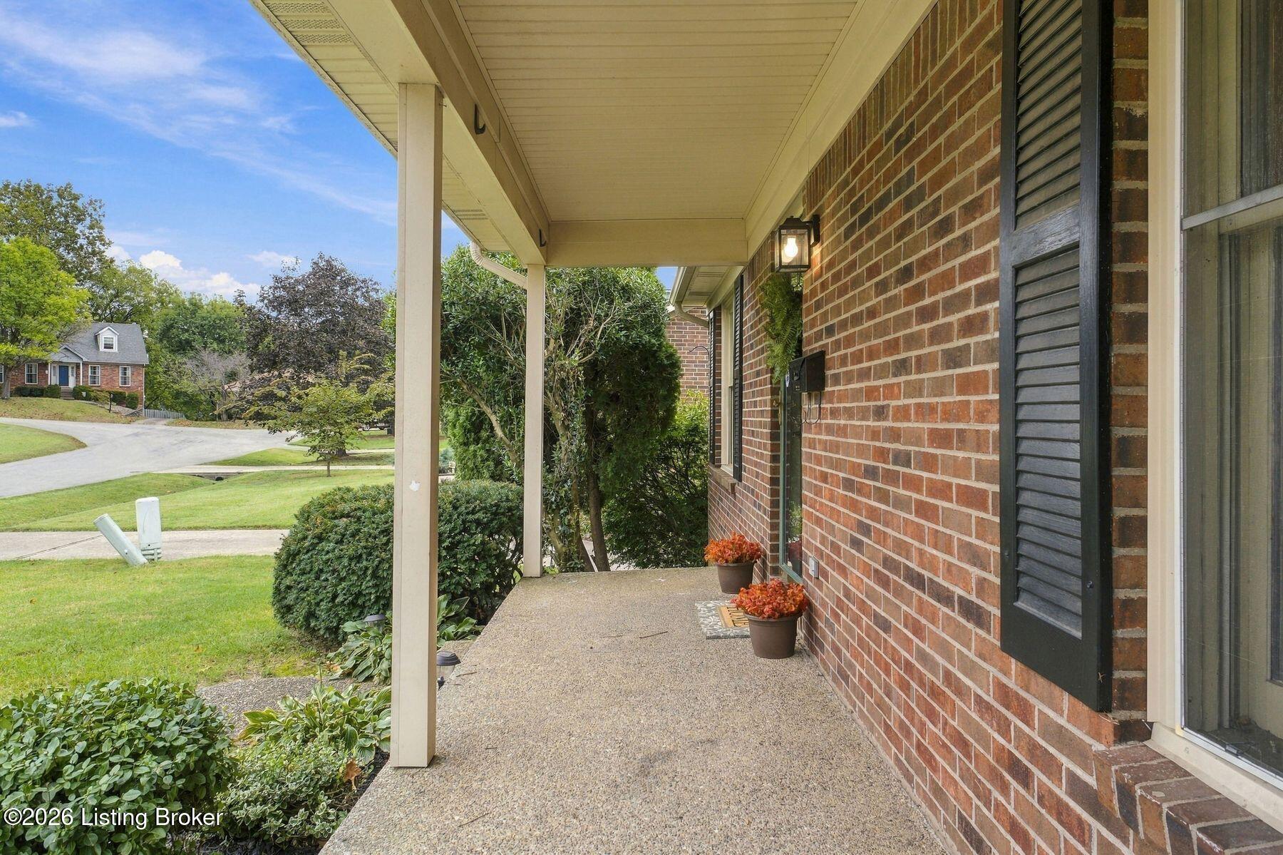 3322 Breaux Dr