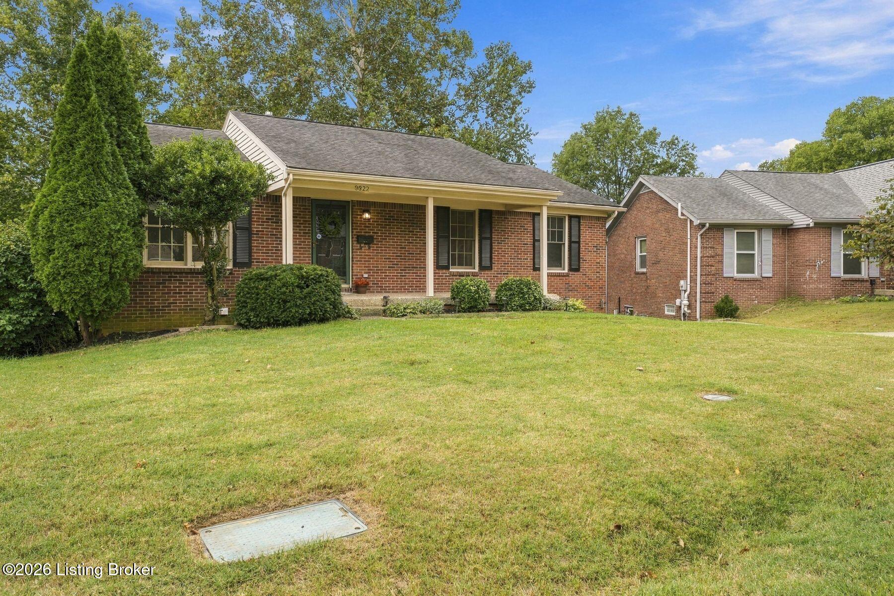 3322 Breaux Dr