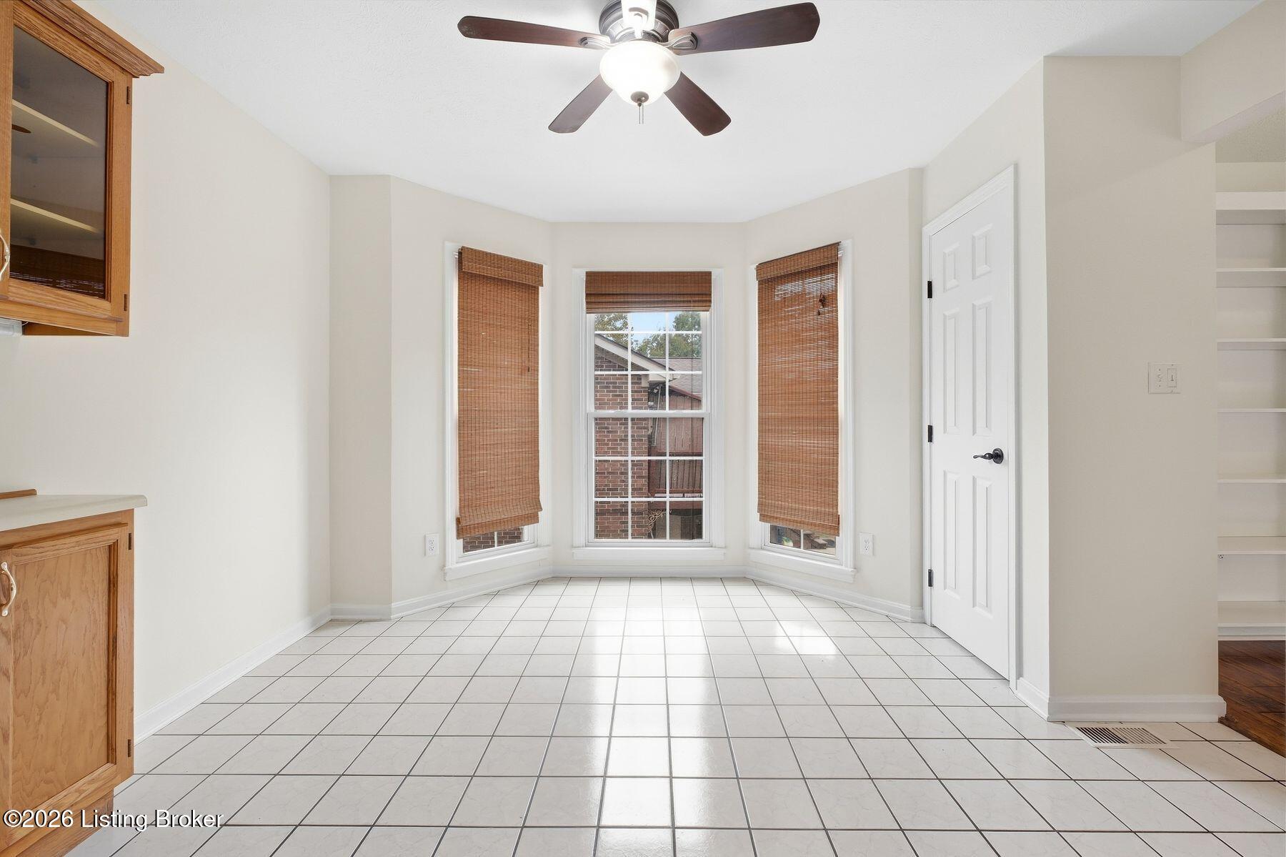 3322 Breaux Dr