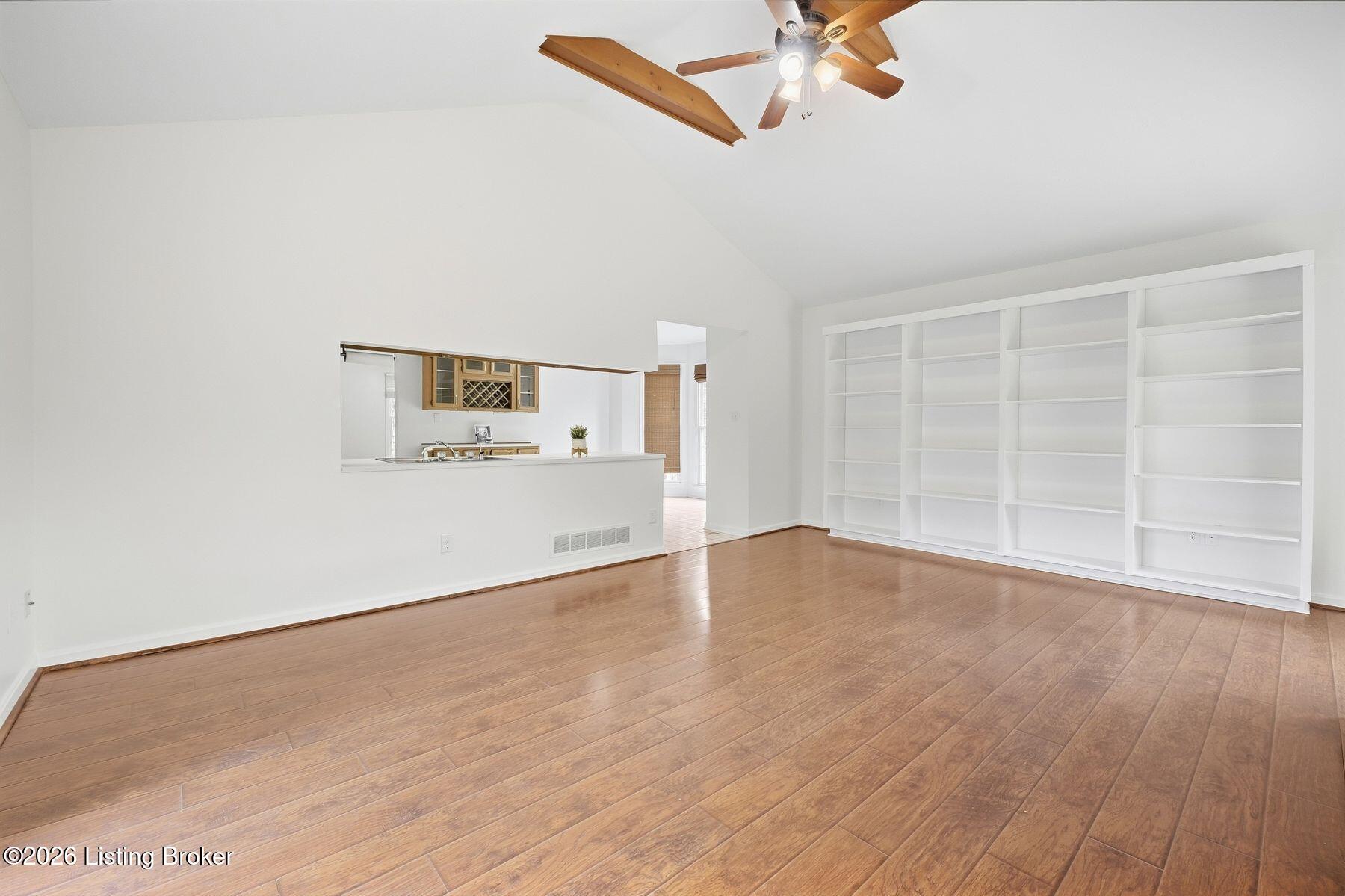 3322 Breaux Dr