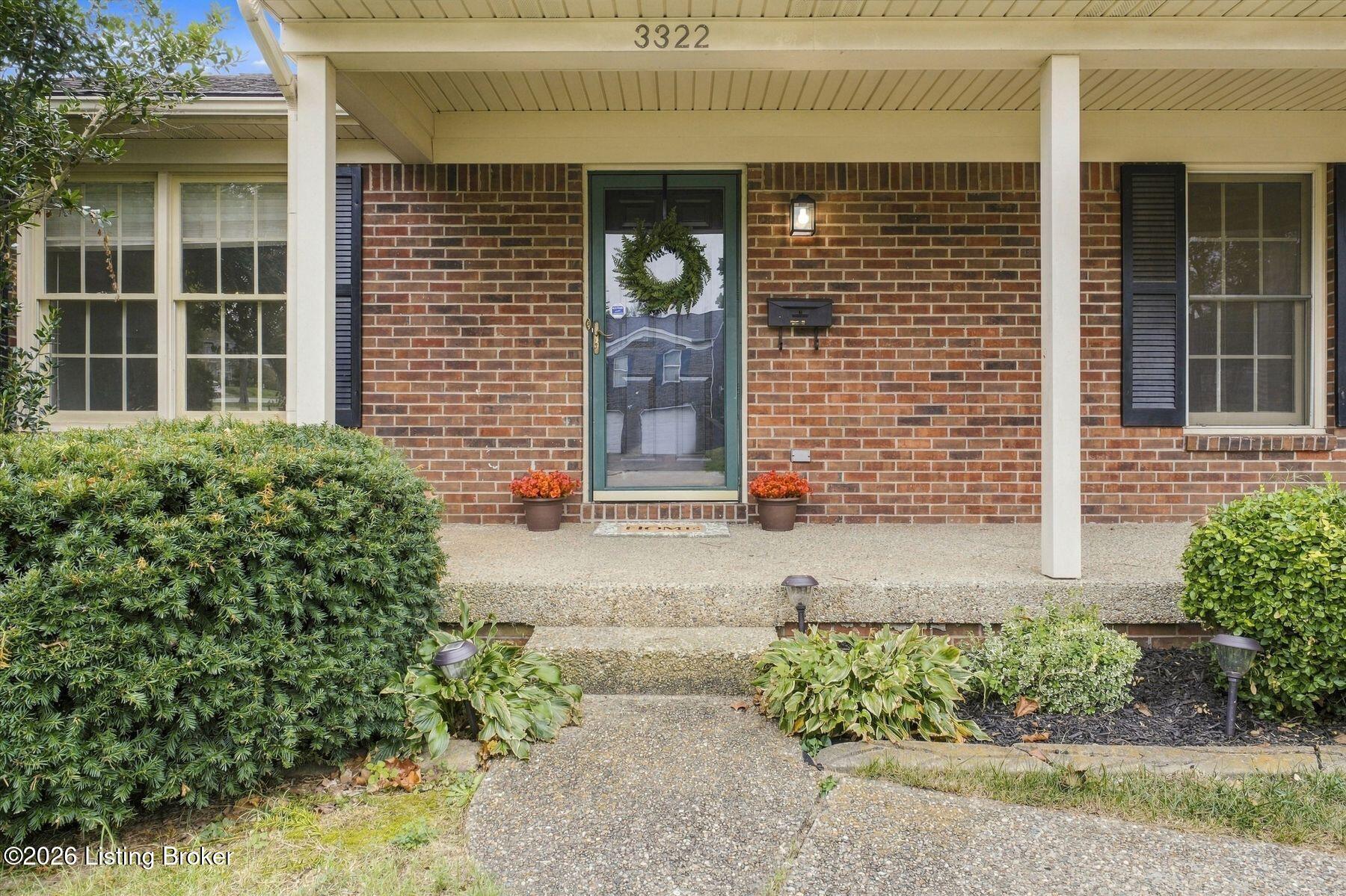 3322 Breaux Dr