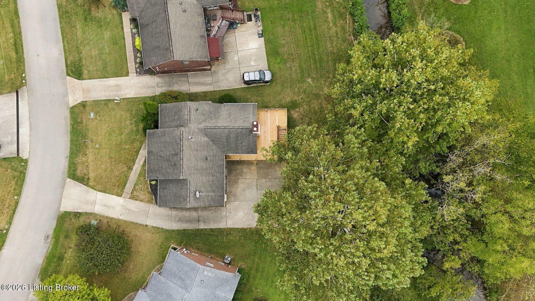 3322 Breaux Dr