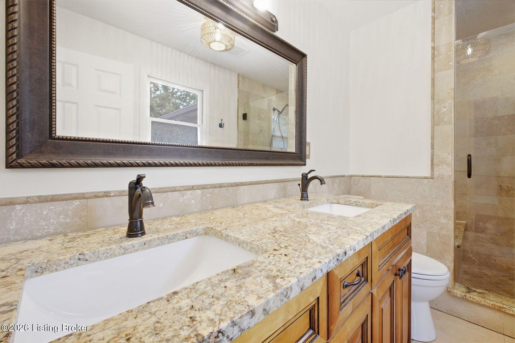 3322 Breaux Dr