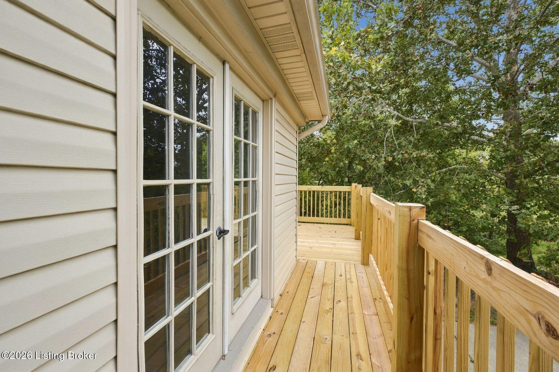 3322 Breaux Dr