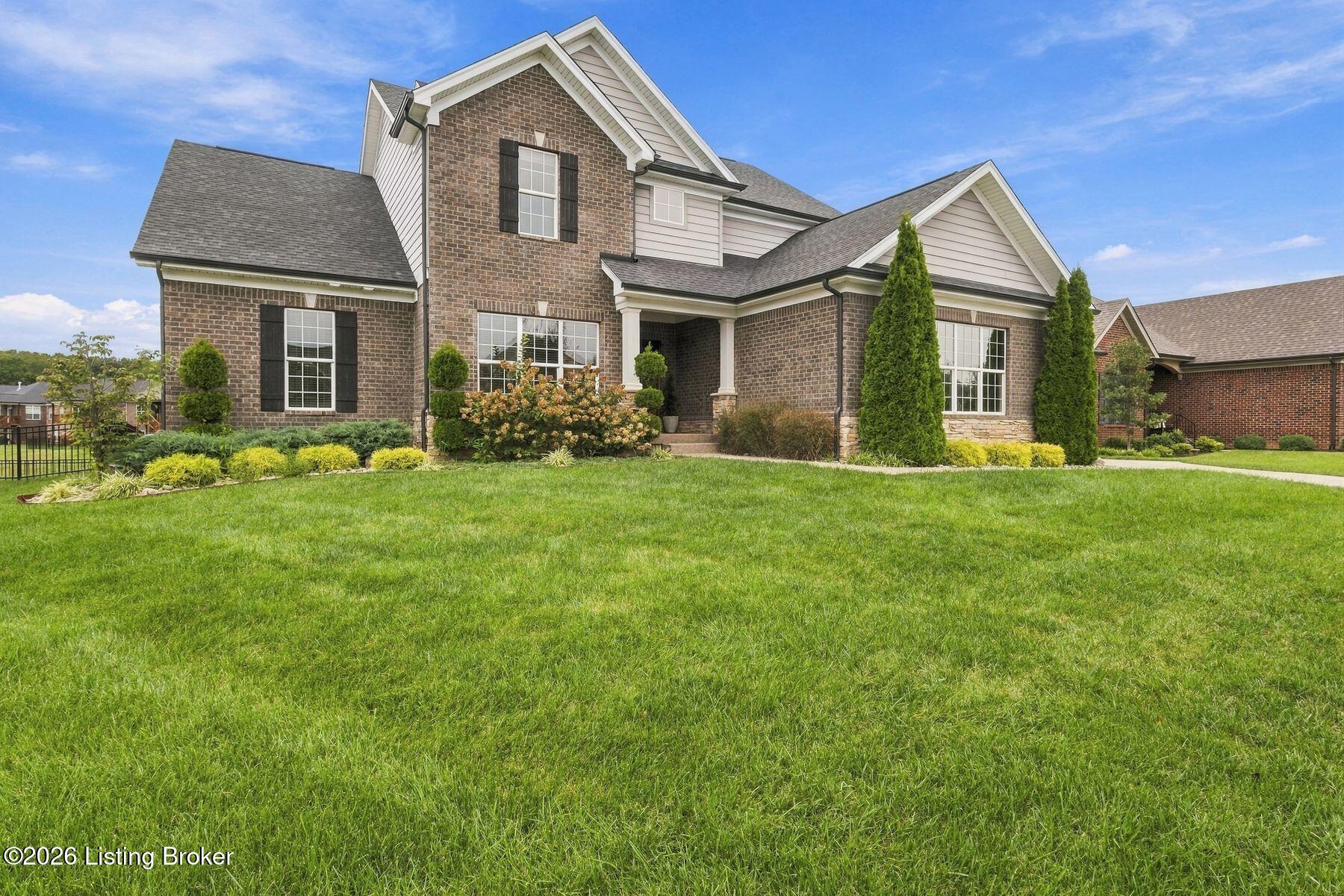 2008 Scenic Lakes Dr