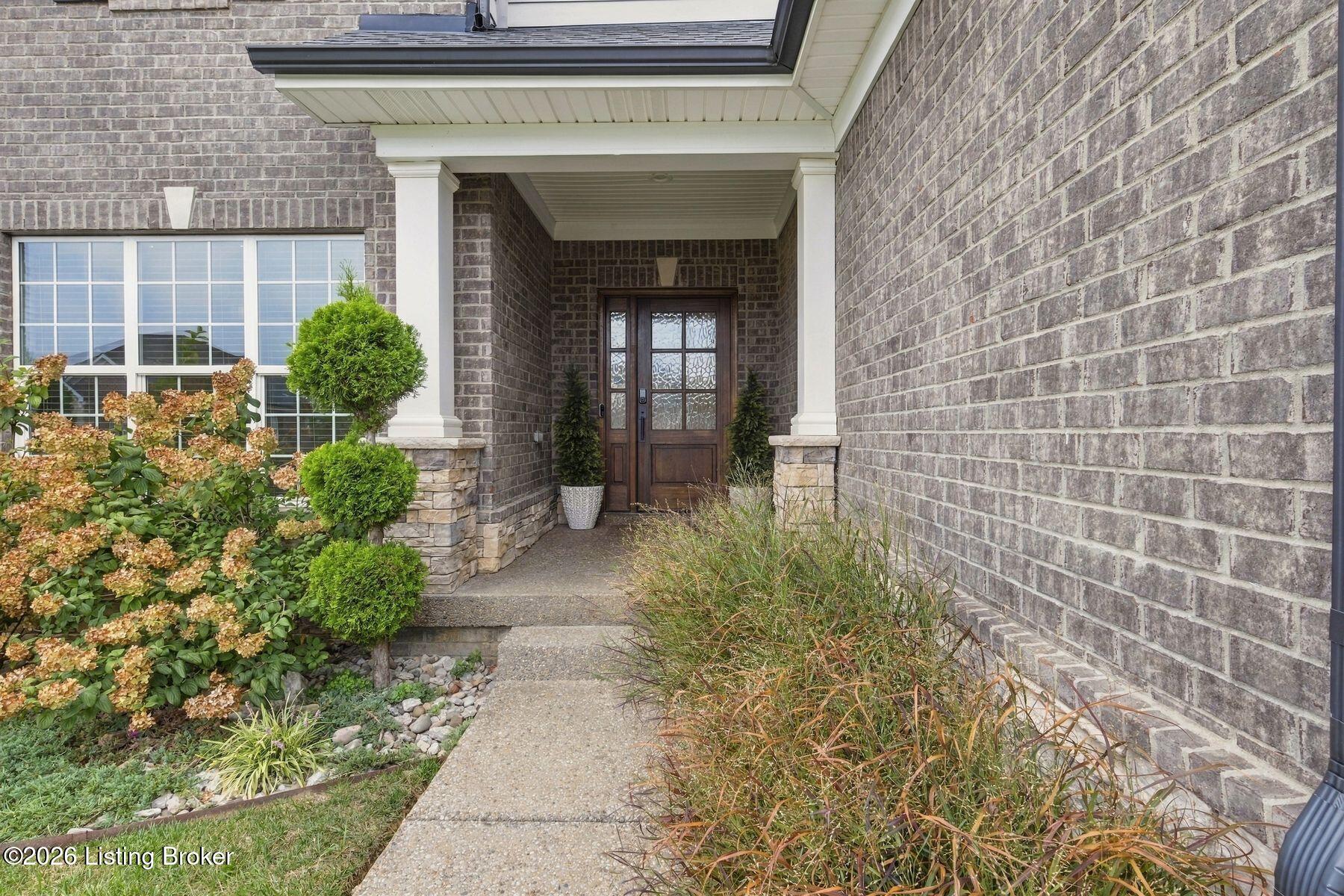 2008 Scenic Lakes Dr