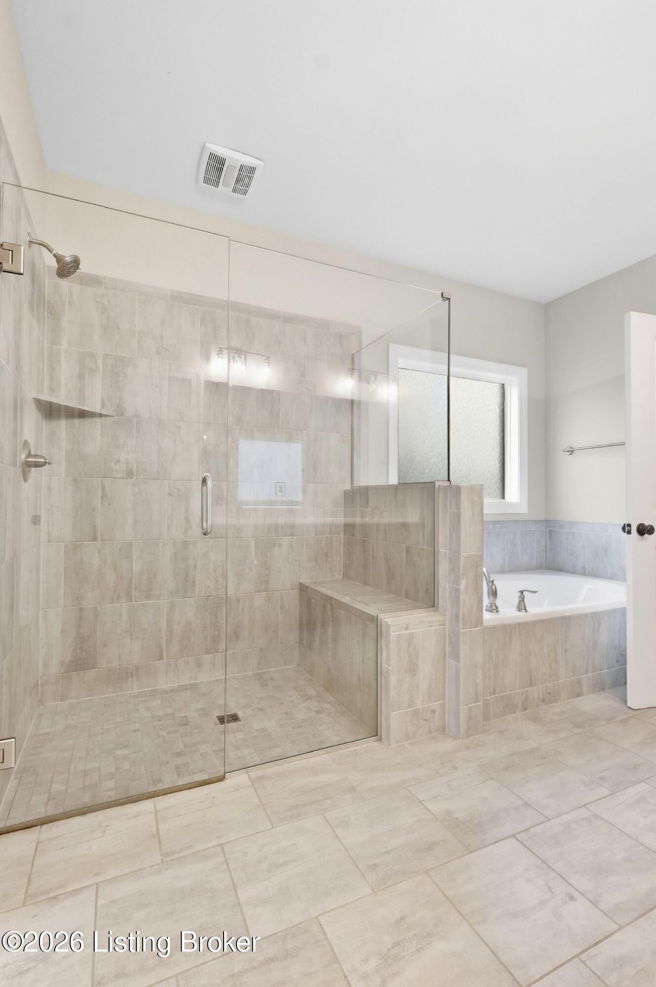 2008 Scenic Lakes Dr