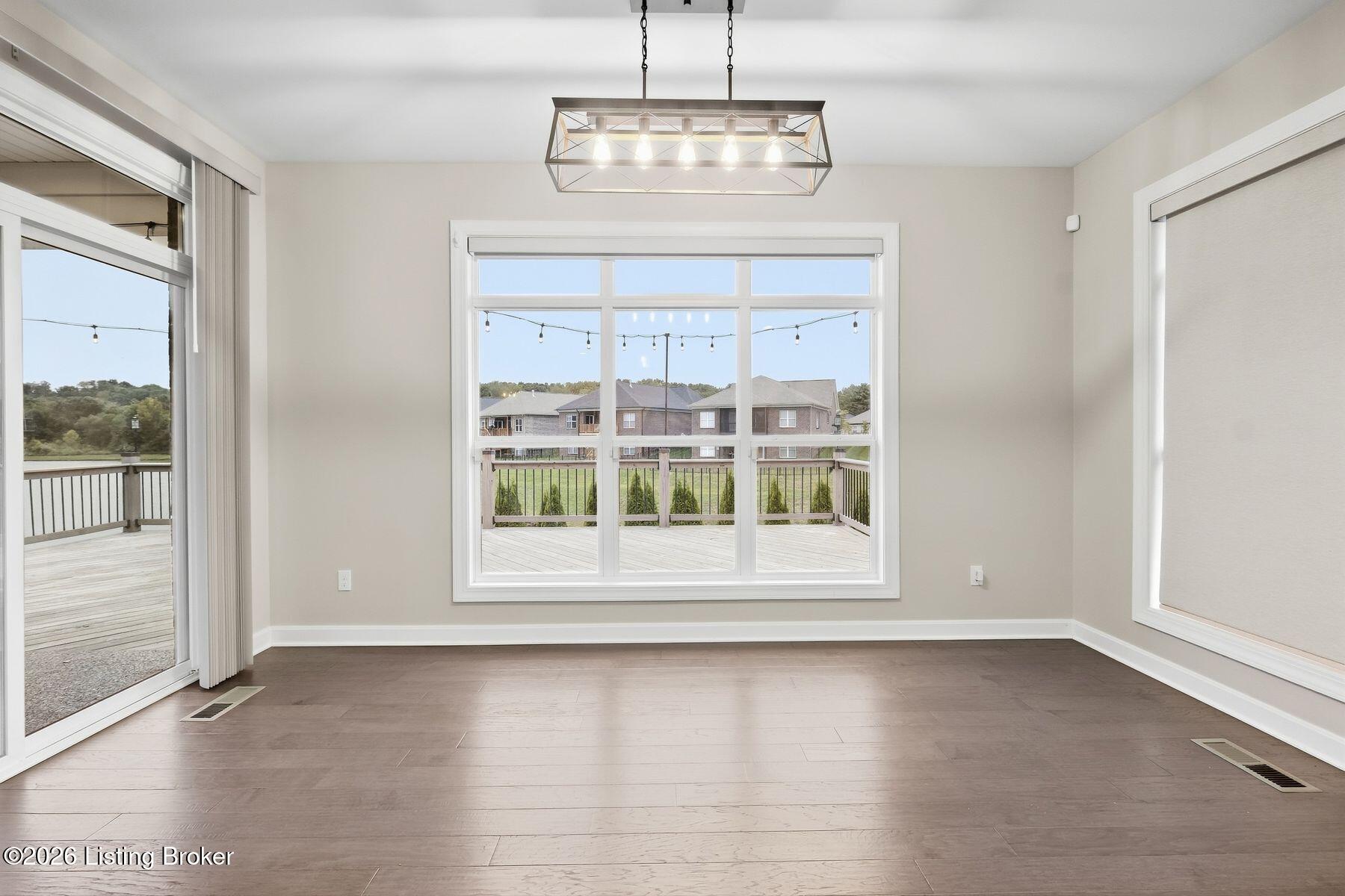 2008 Scenic Lakes Dr