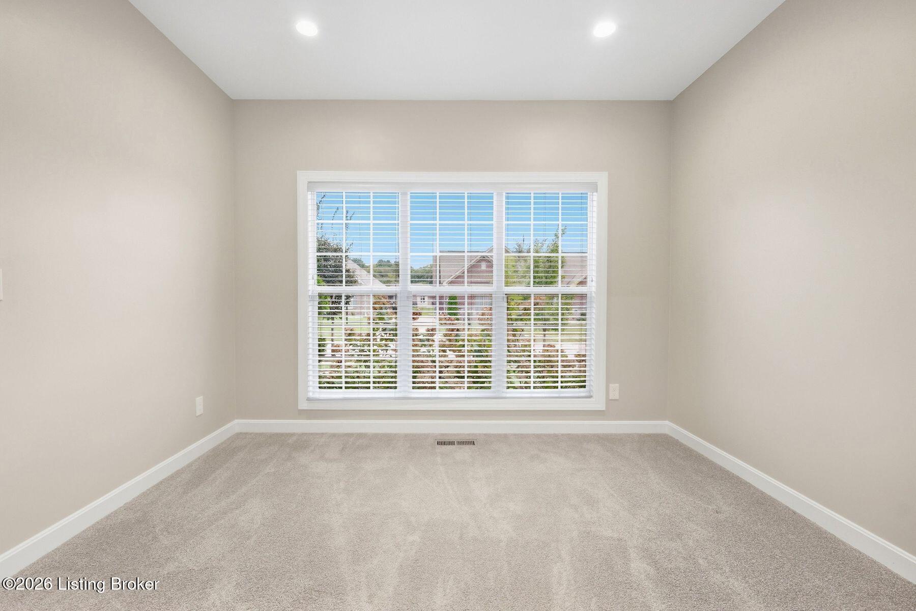 2008 Scenic Lakes Dr
