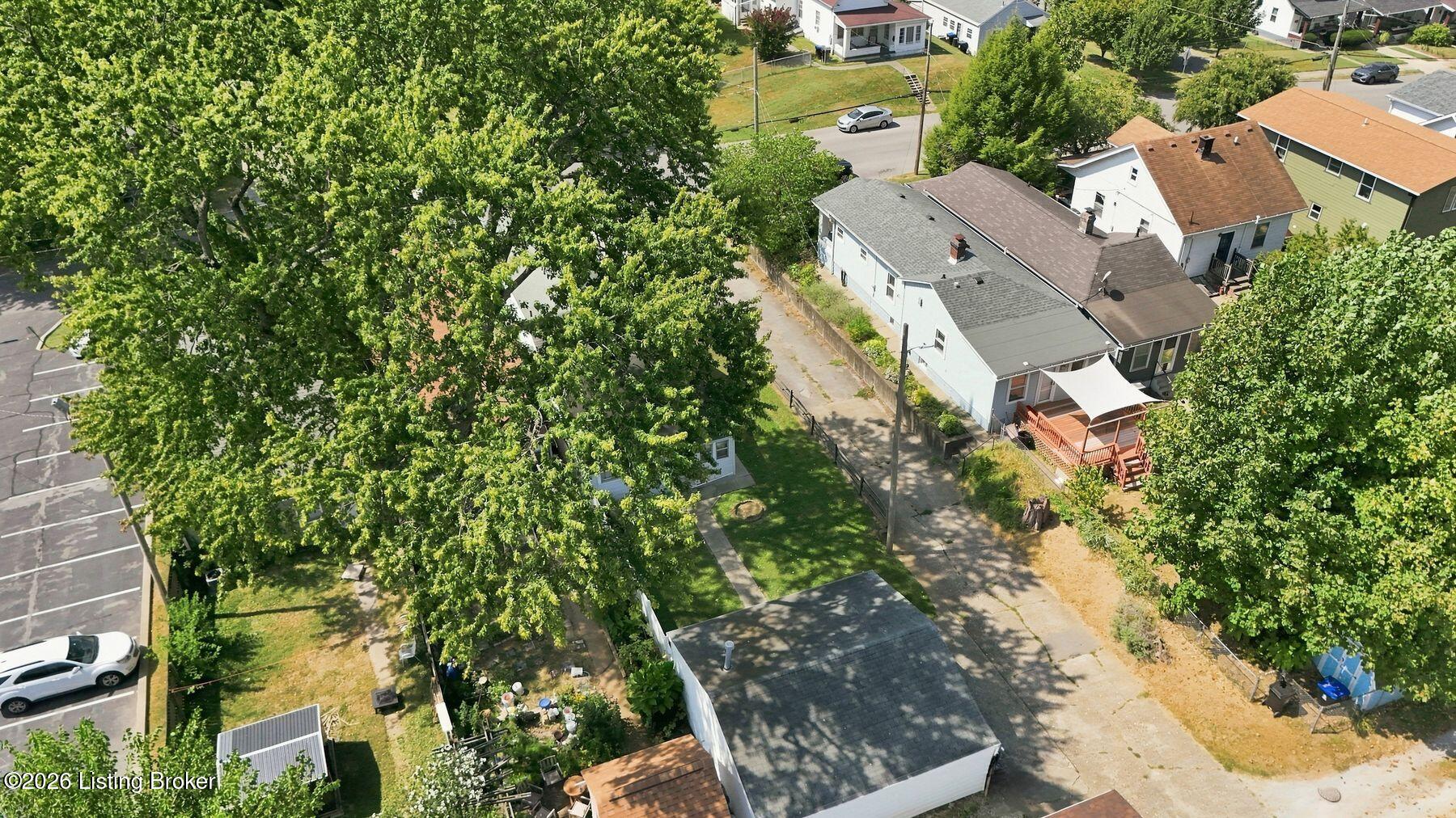 1153 Julia Ave
