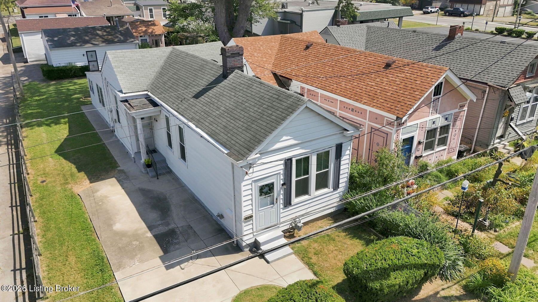 1153 Julia Ave