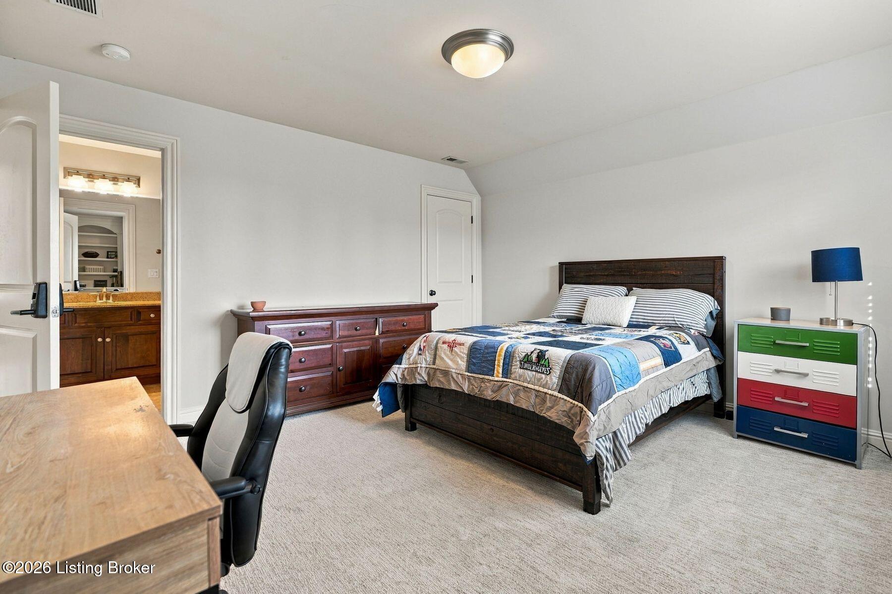 13512 Ridgemoor Dr